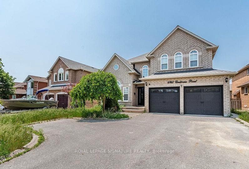 4742 Creditview Road photo 1