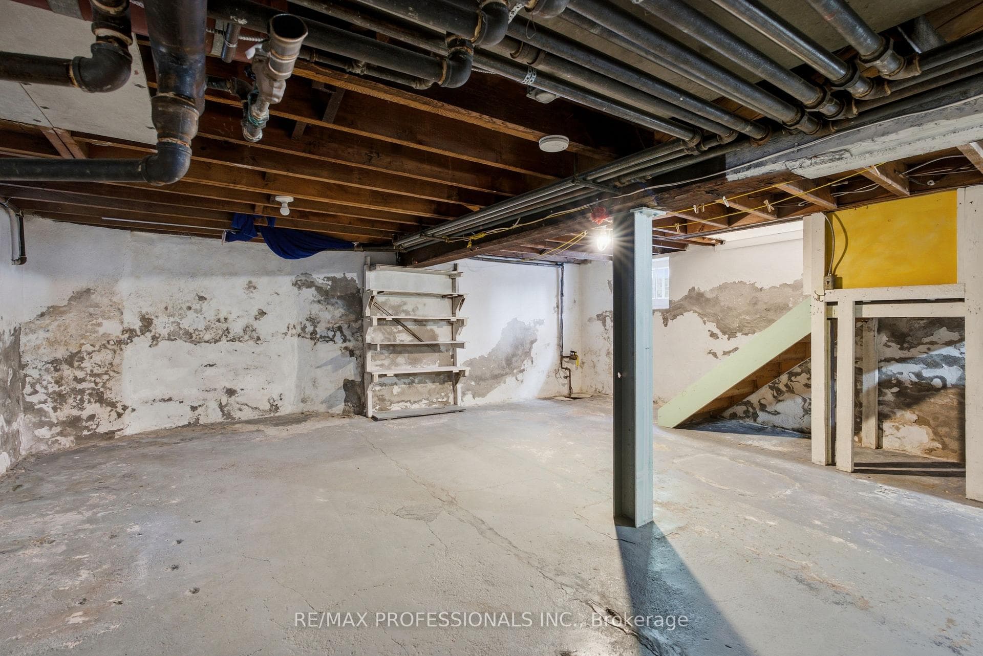 45 Glendonwynne Road photo 39