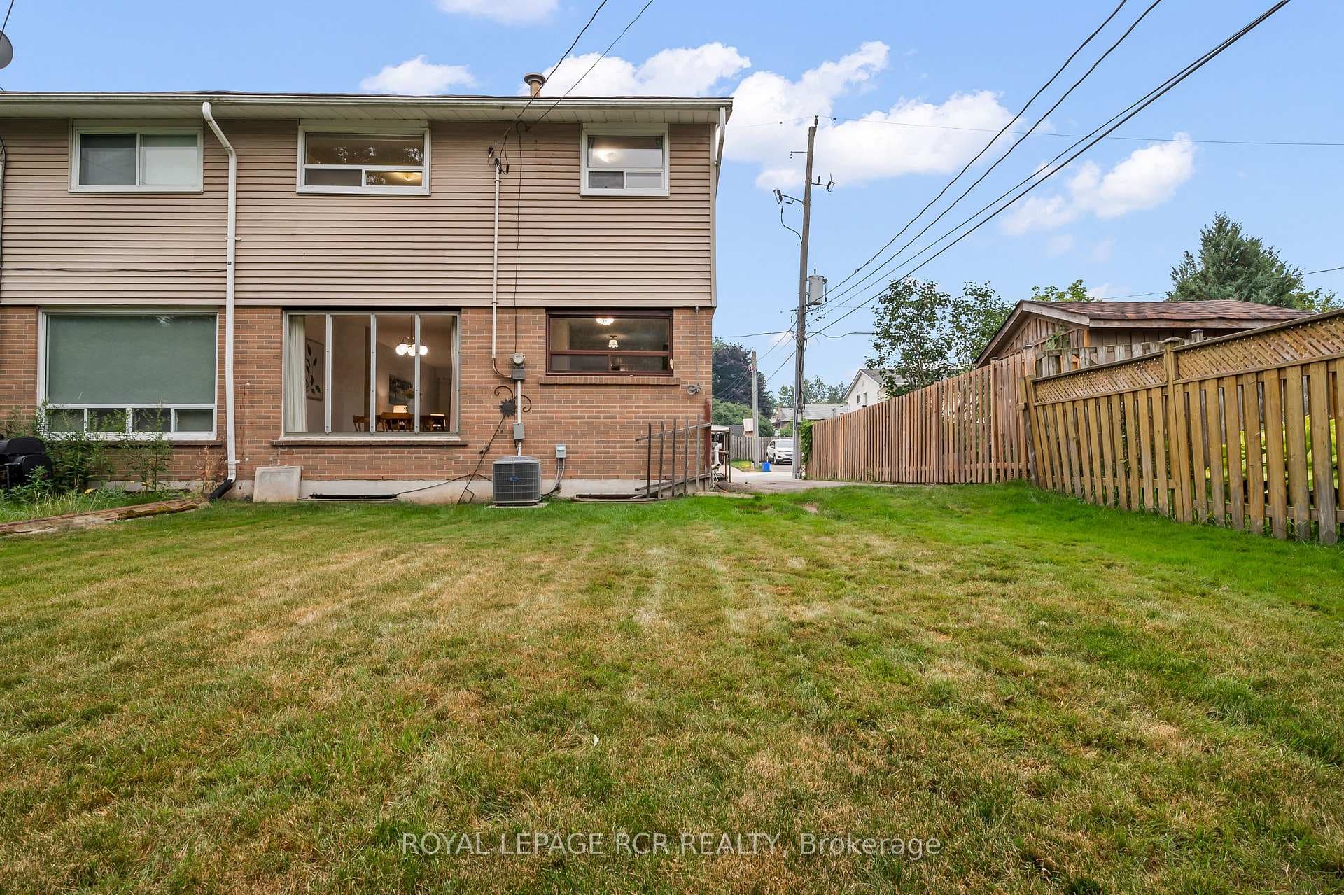 7 Cardwell Street photo 24