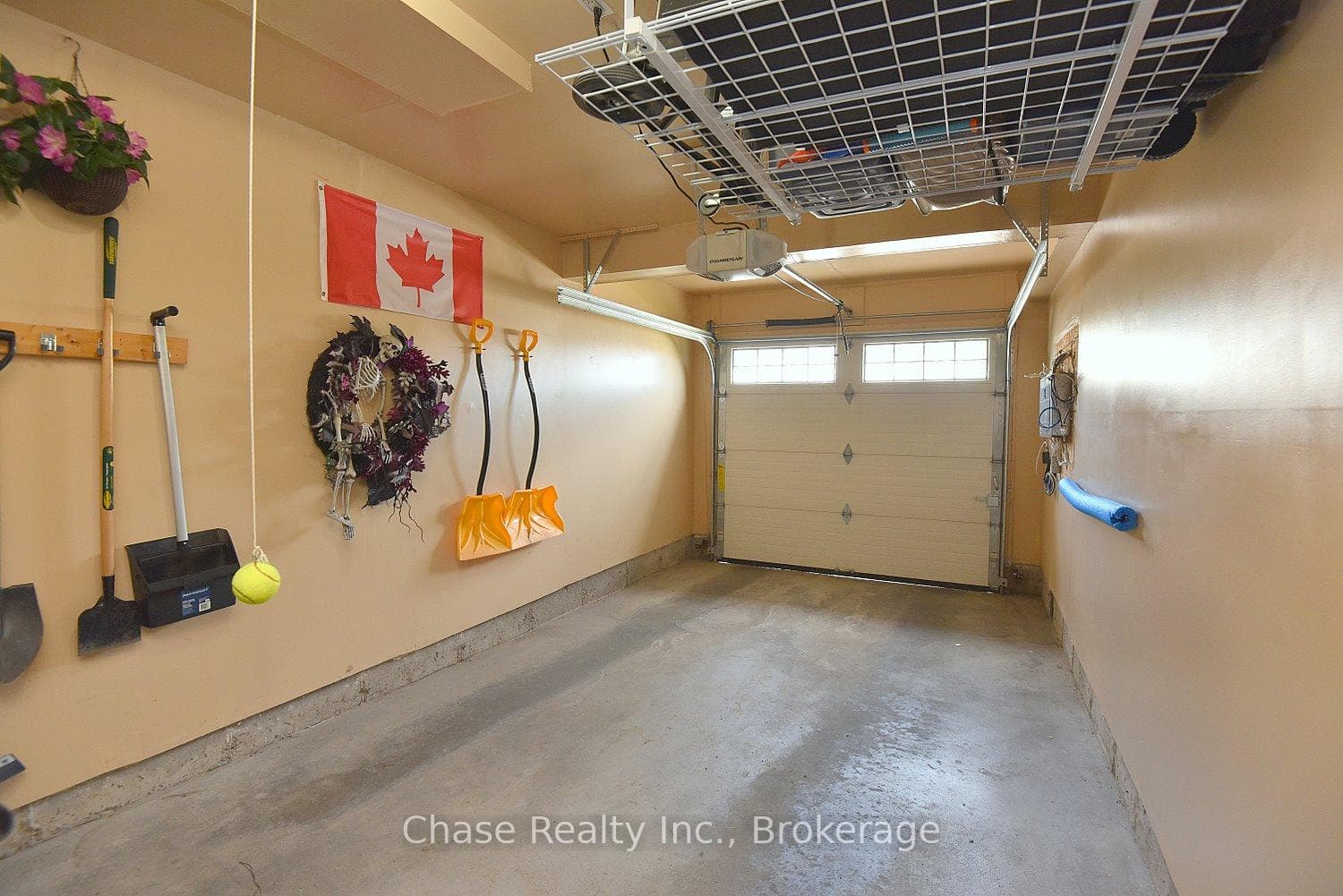 55 Jeffrey Drive photo 38