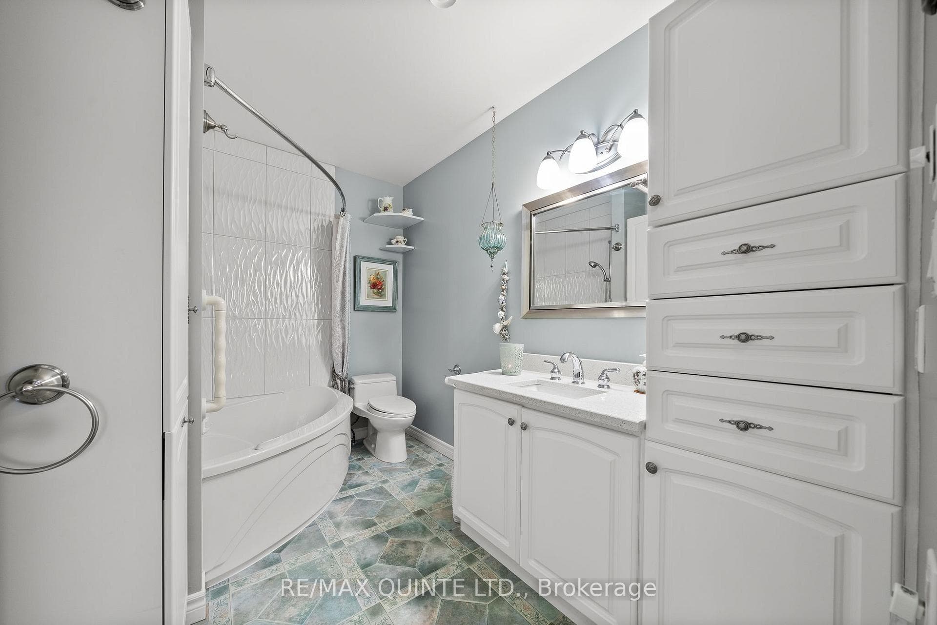 351 Cannifton Road Unit 10 photo 23