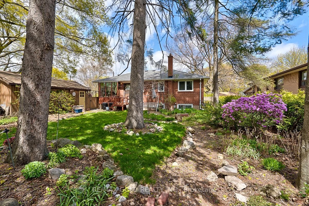 578 Lees Lane photo 7