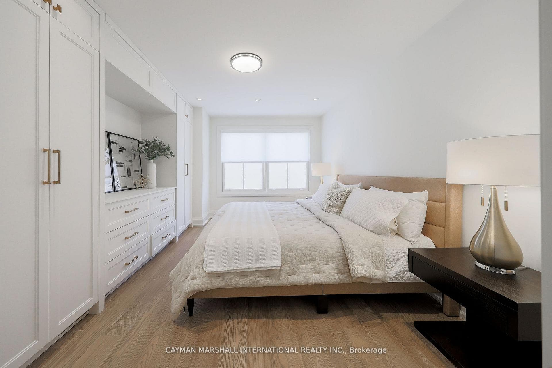 1207 Lorne Park Road photo 12