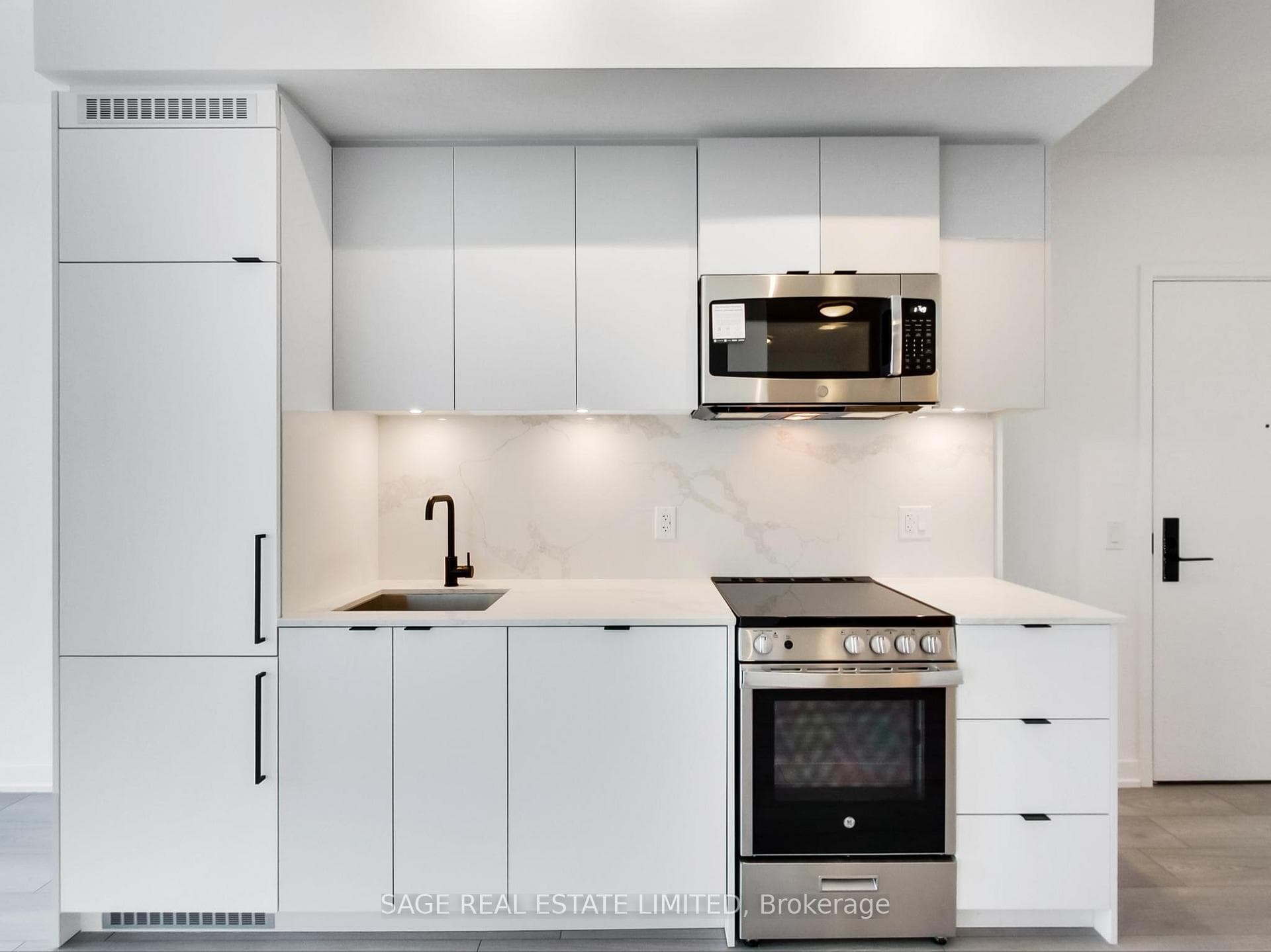 285 Dufferin Street Unit 1401 photo 20