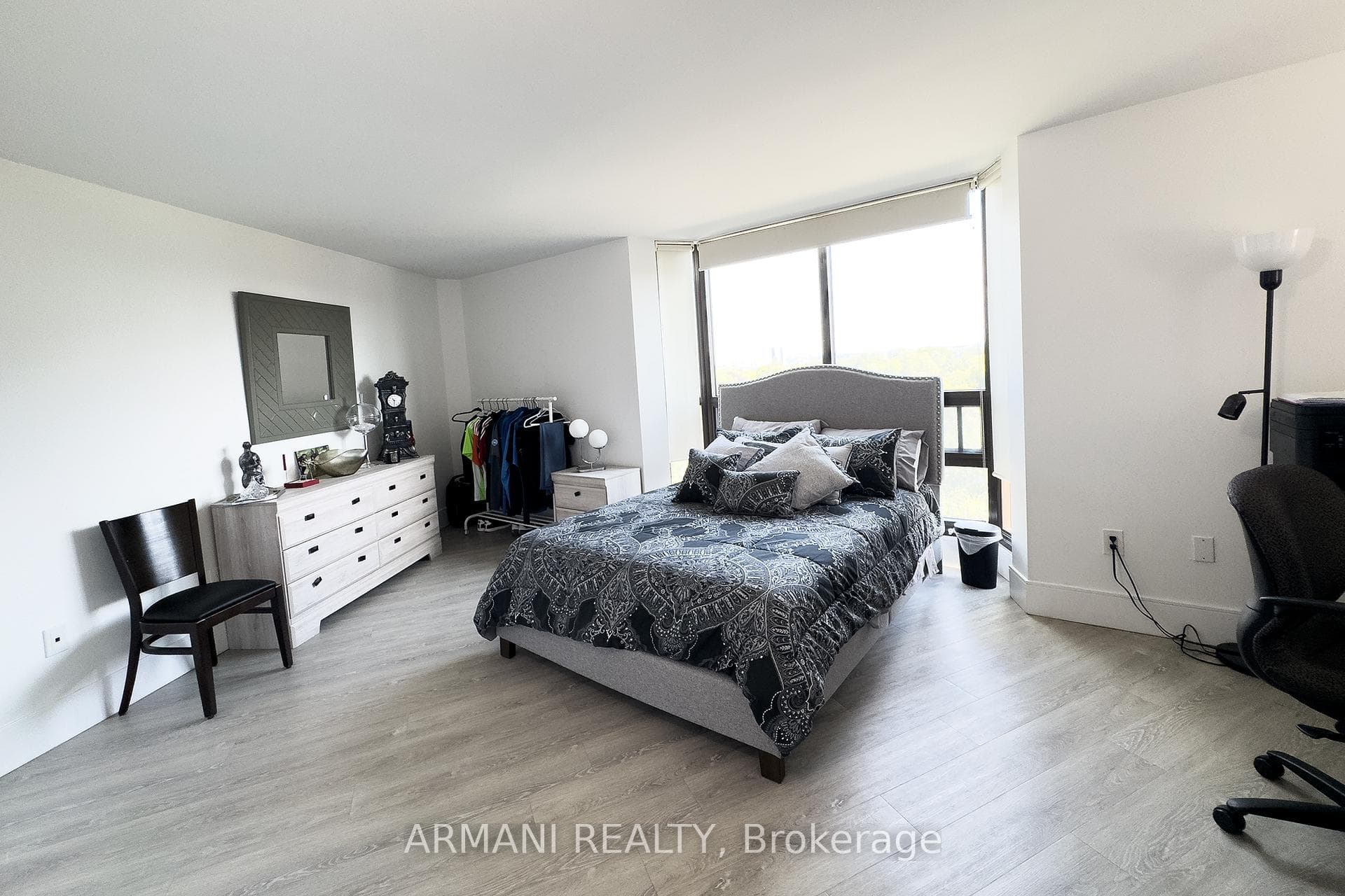 2nd Bed
