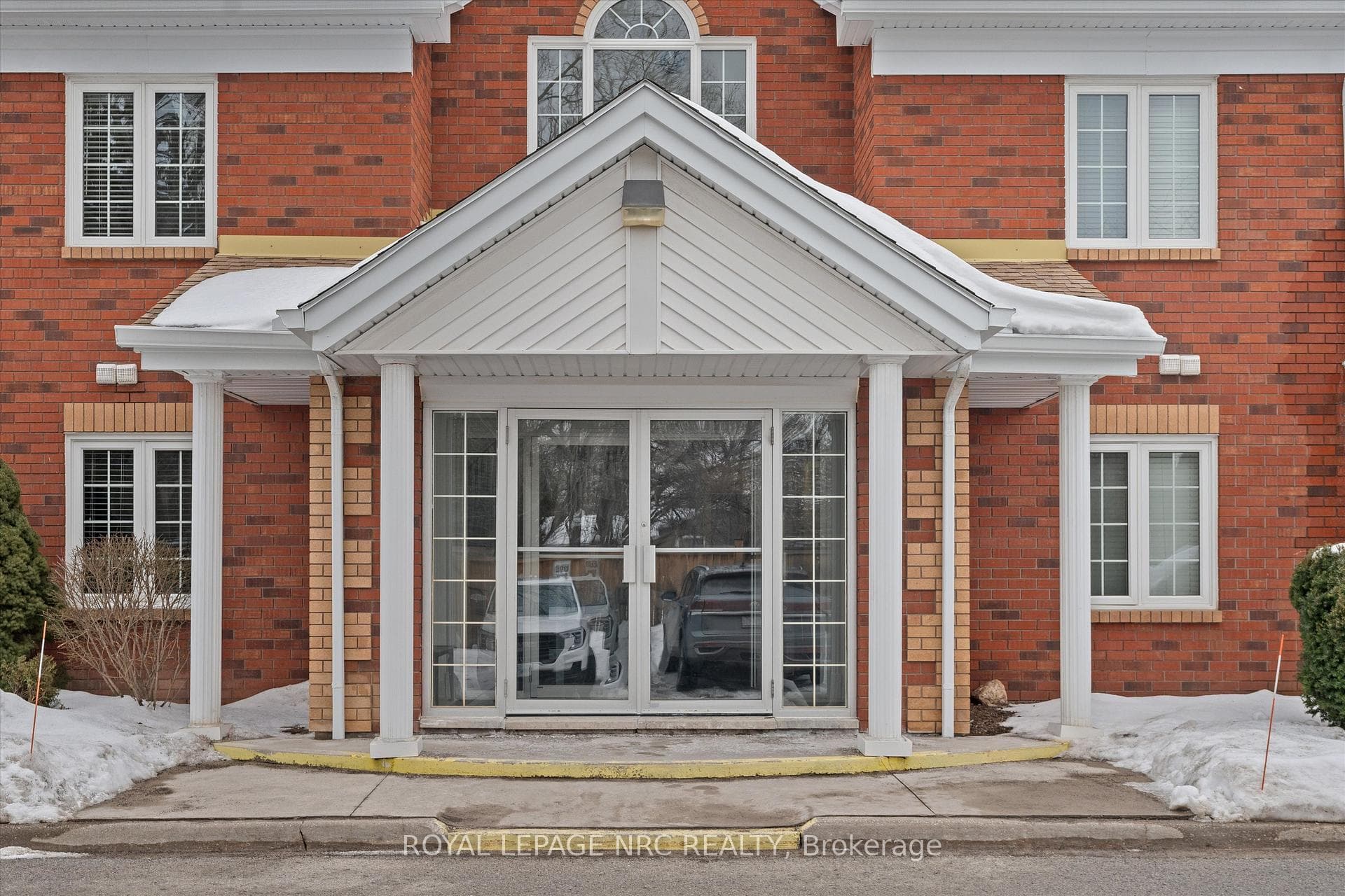Inviting Entrance!