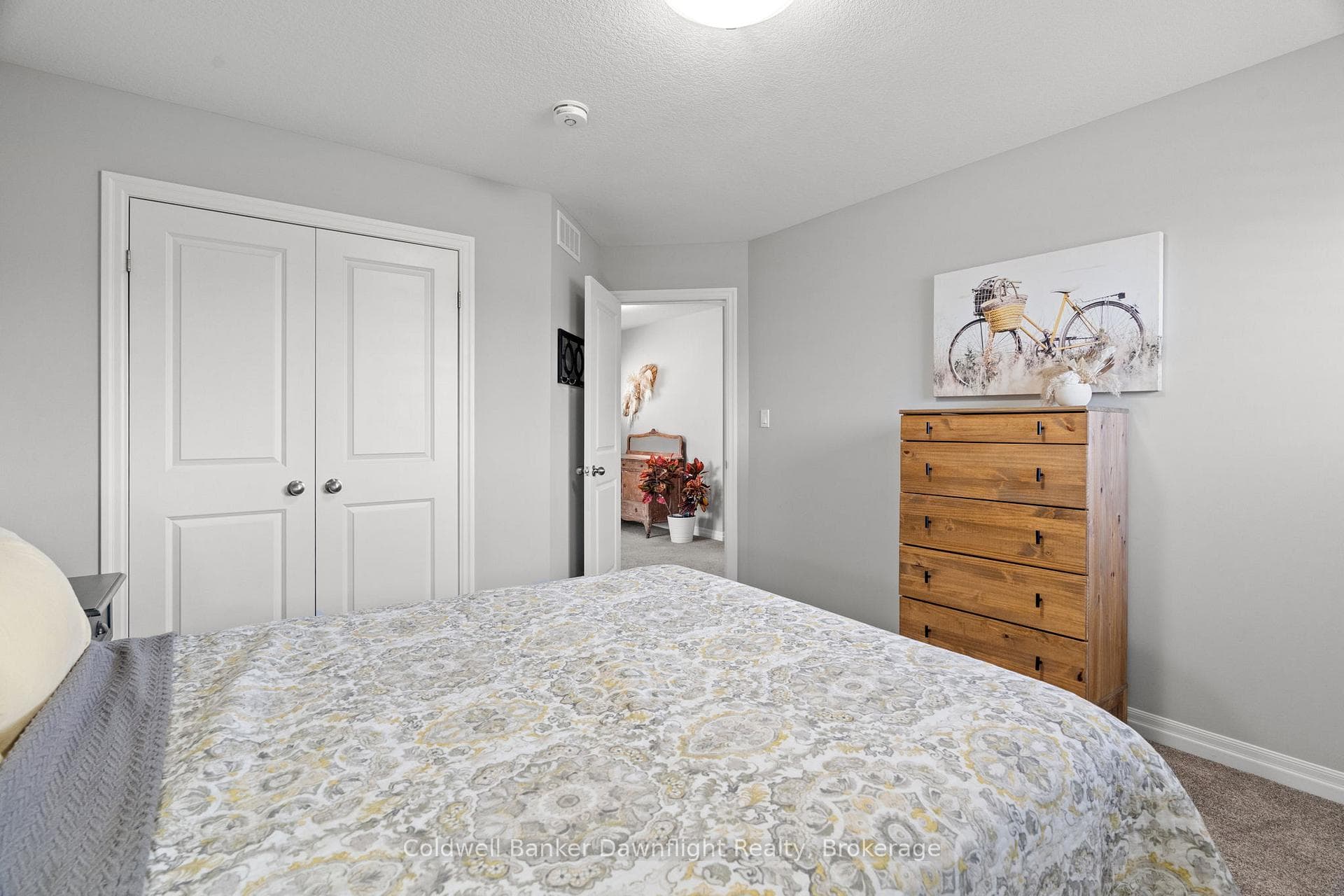 77 Dereham Drive photo 22