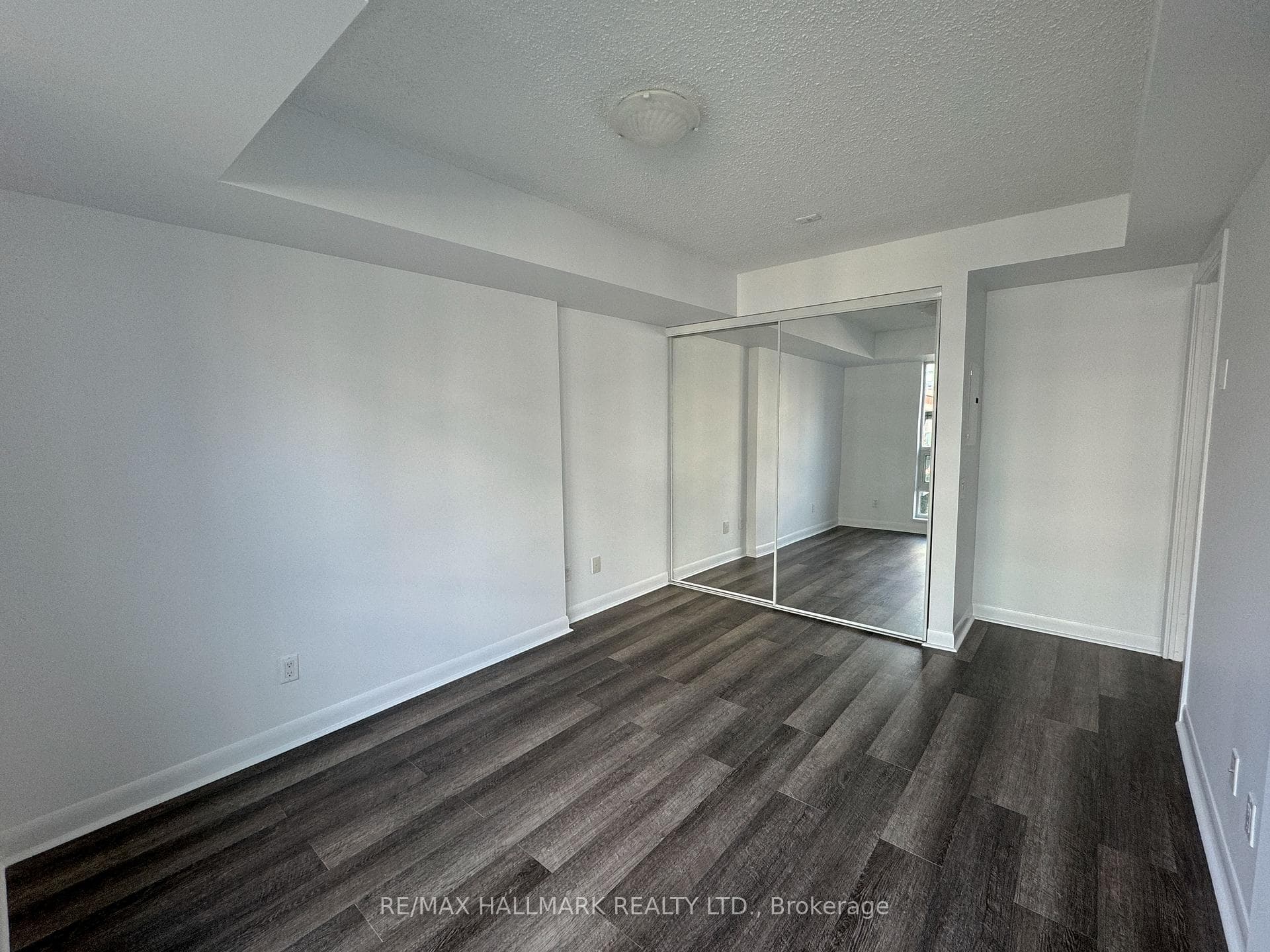 525 Wilson Avenue Unit 616 photo 20