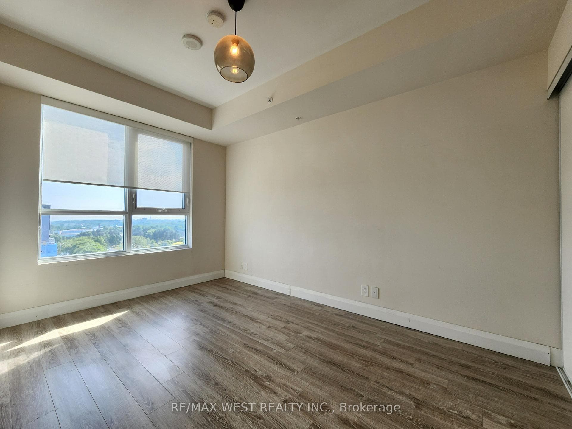 22 East Haven Drive Unit PH13 photo 8