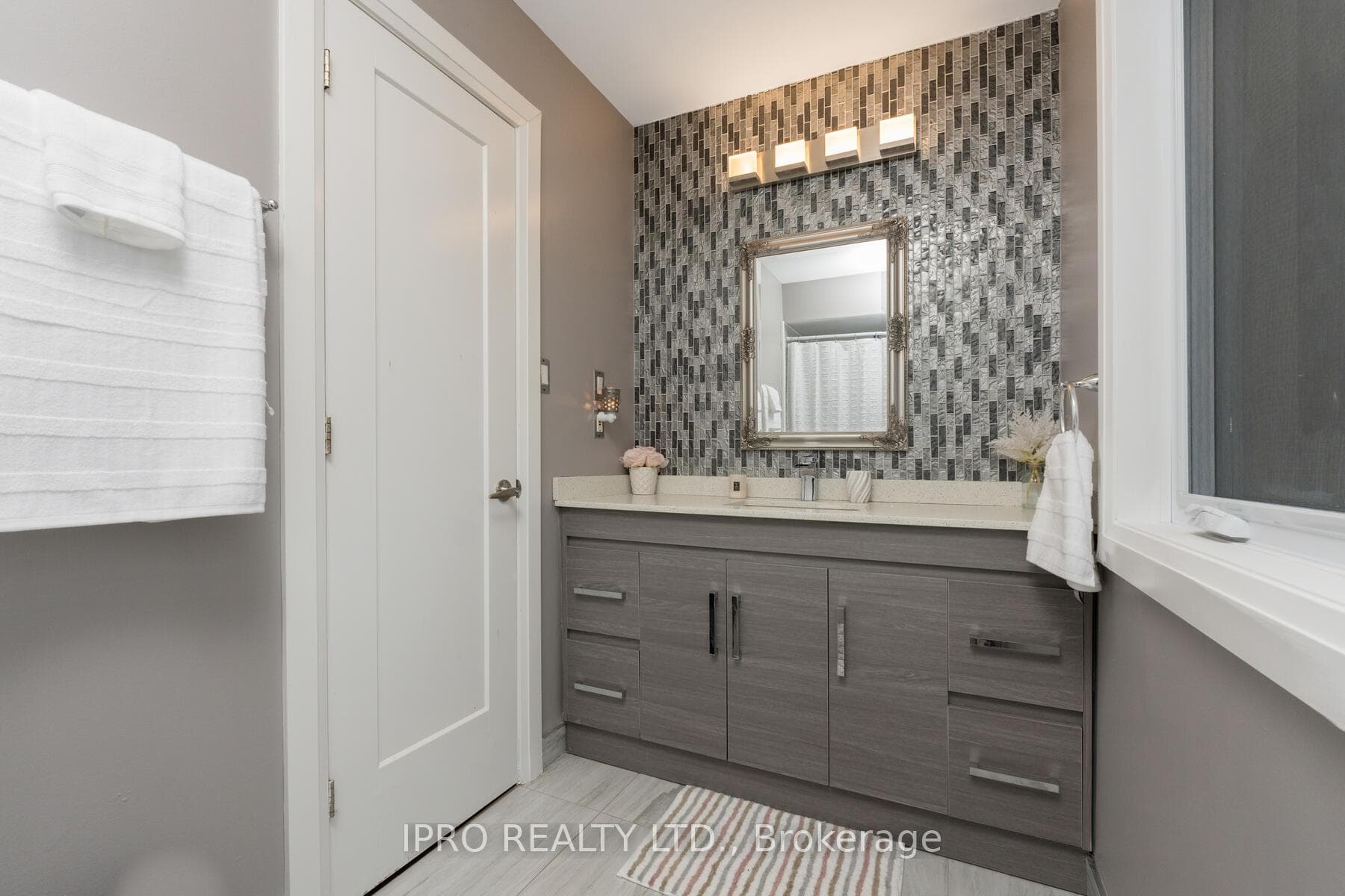 27 Petworth Road photo 15