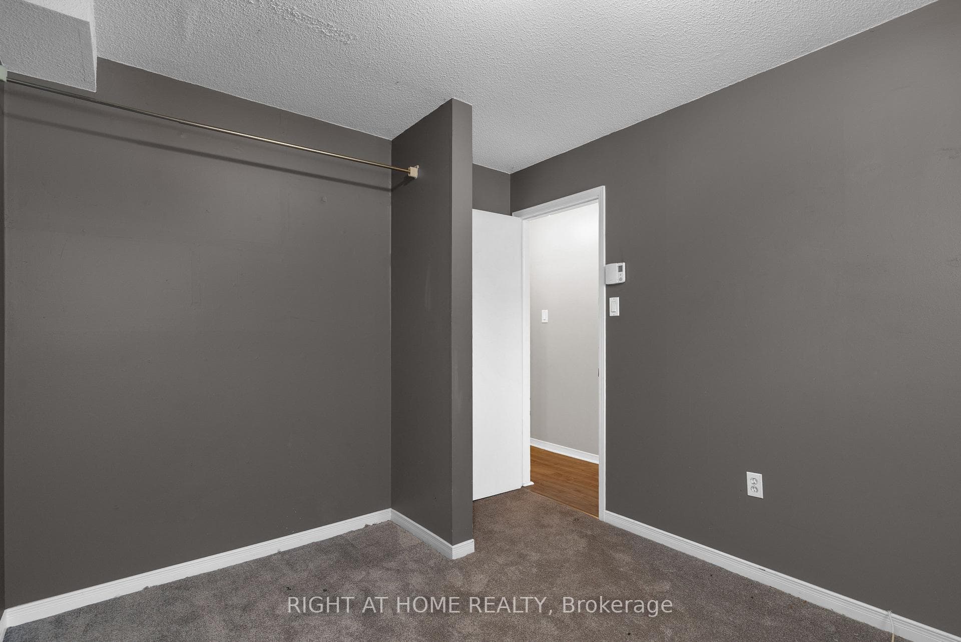 19 meadow Lane Unit 4 photo 11