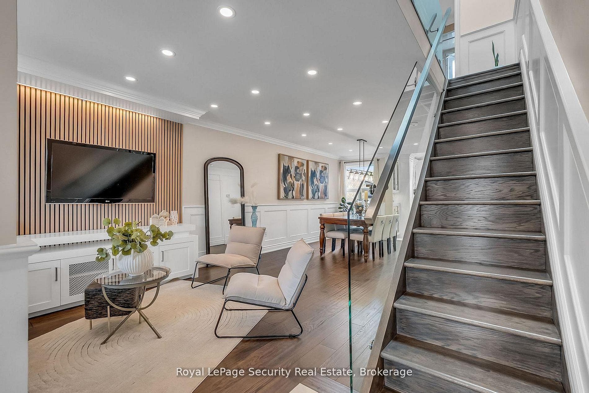 67 Northland Avenue photo 24