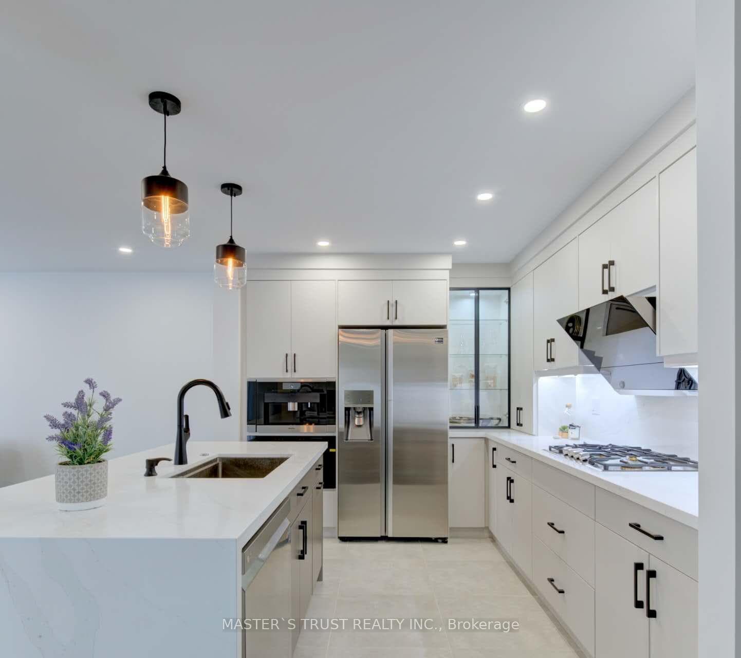 6 Cox Boulevard Unit 12 photo 7