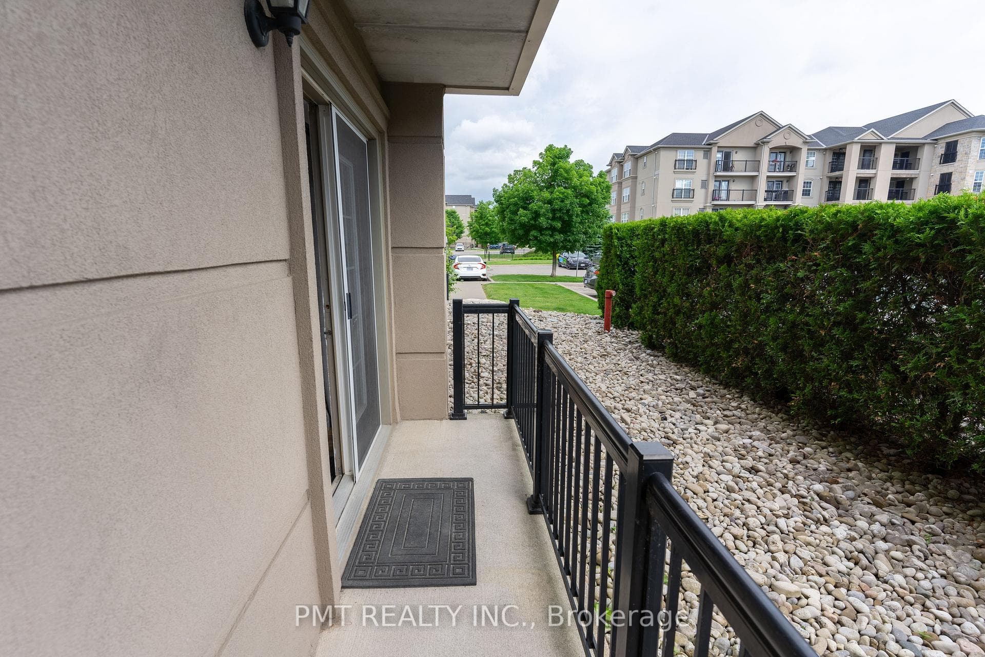 1487 Maple Avenue Unit 102 photo 14