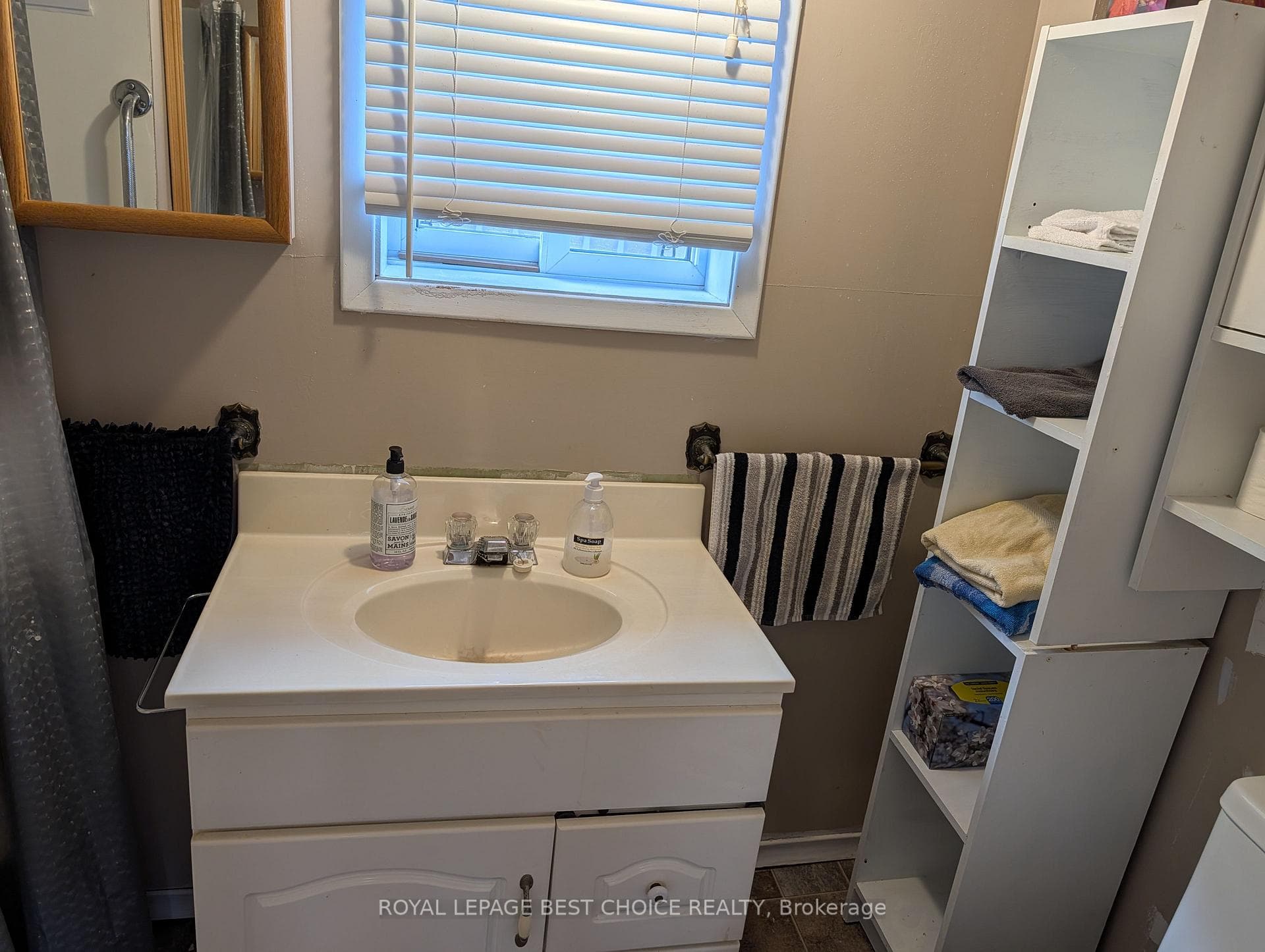 4 pc bathroom