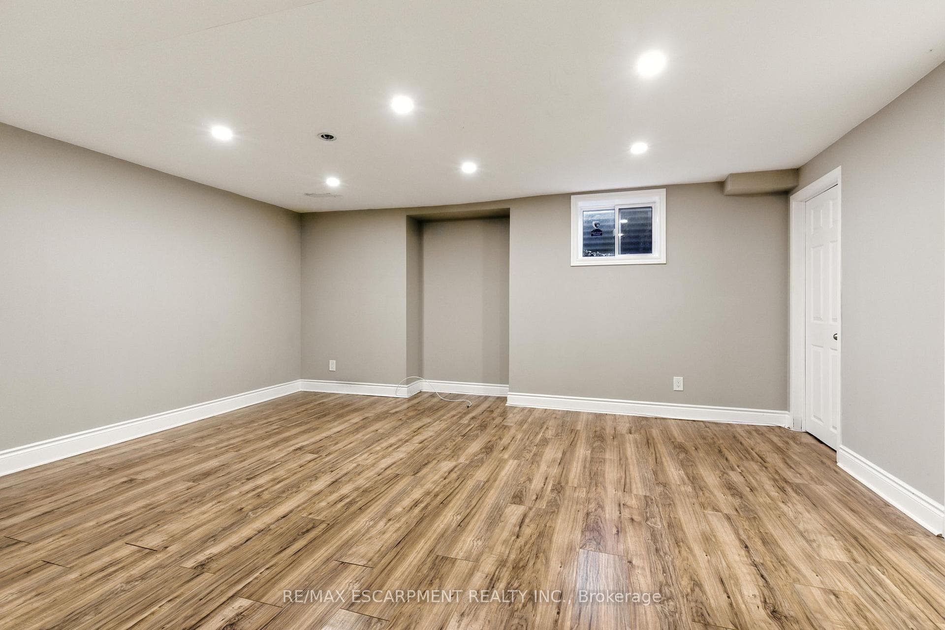 1624 Gallant Drive photo 36