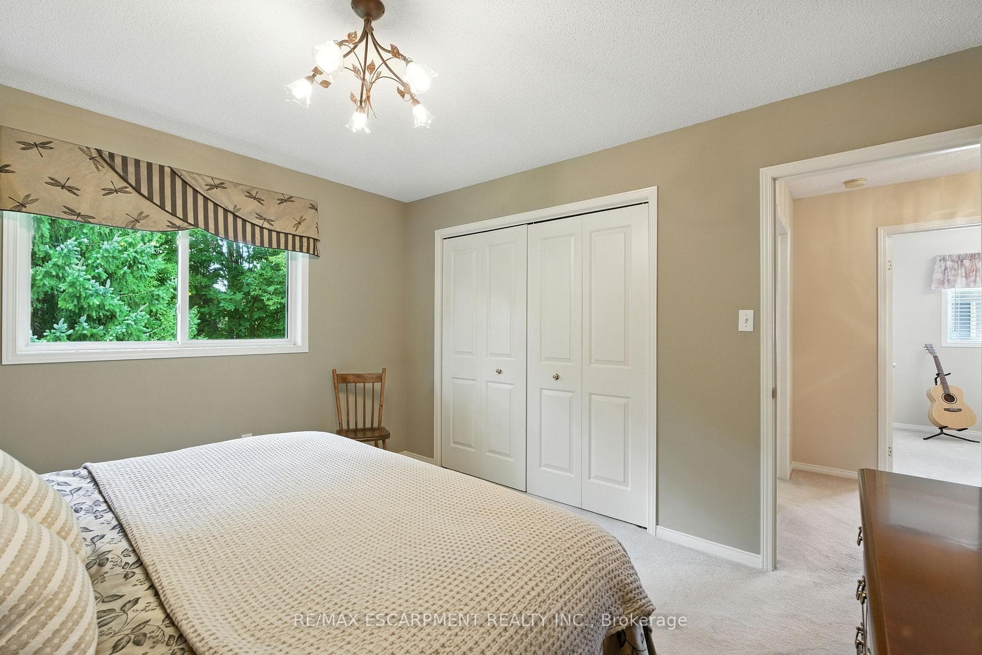 18 Naples Boulevard photo 26