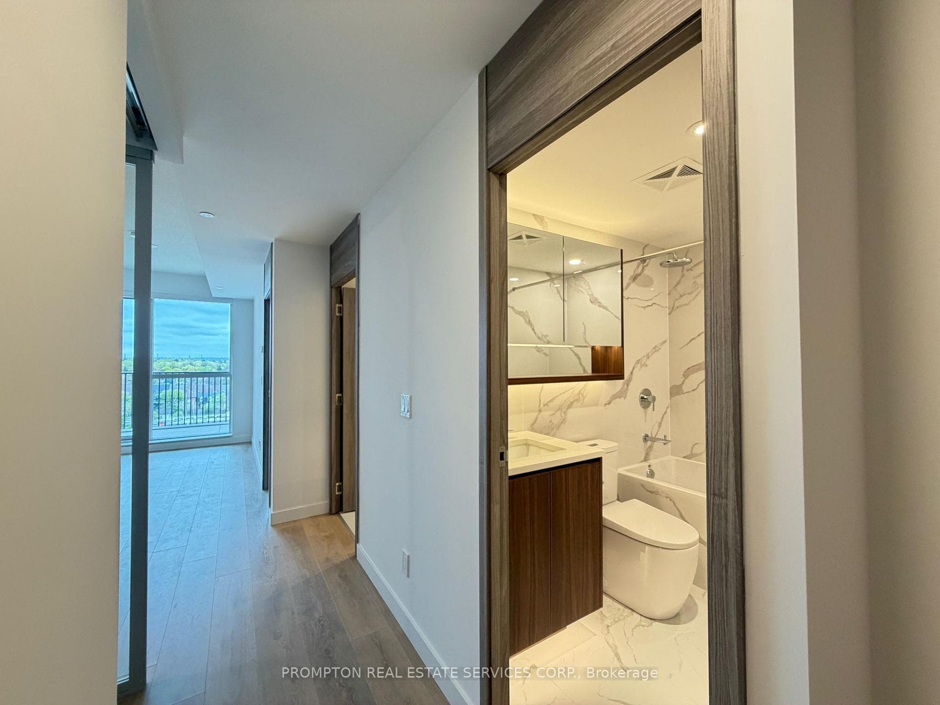 68 Esther Shiner Boulevard Unit 809 photo 14
