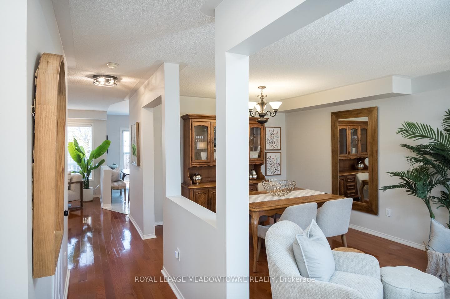 1215 Newell Street photo 4