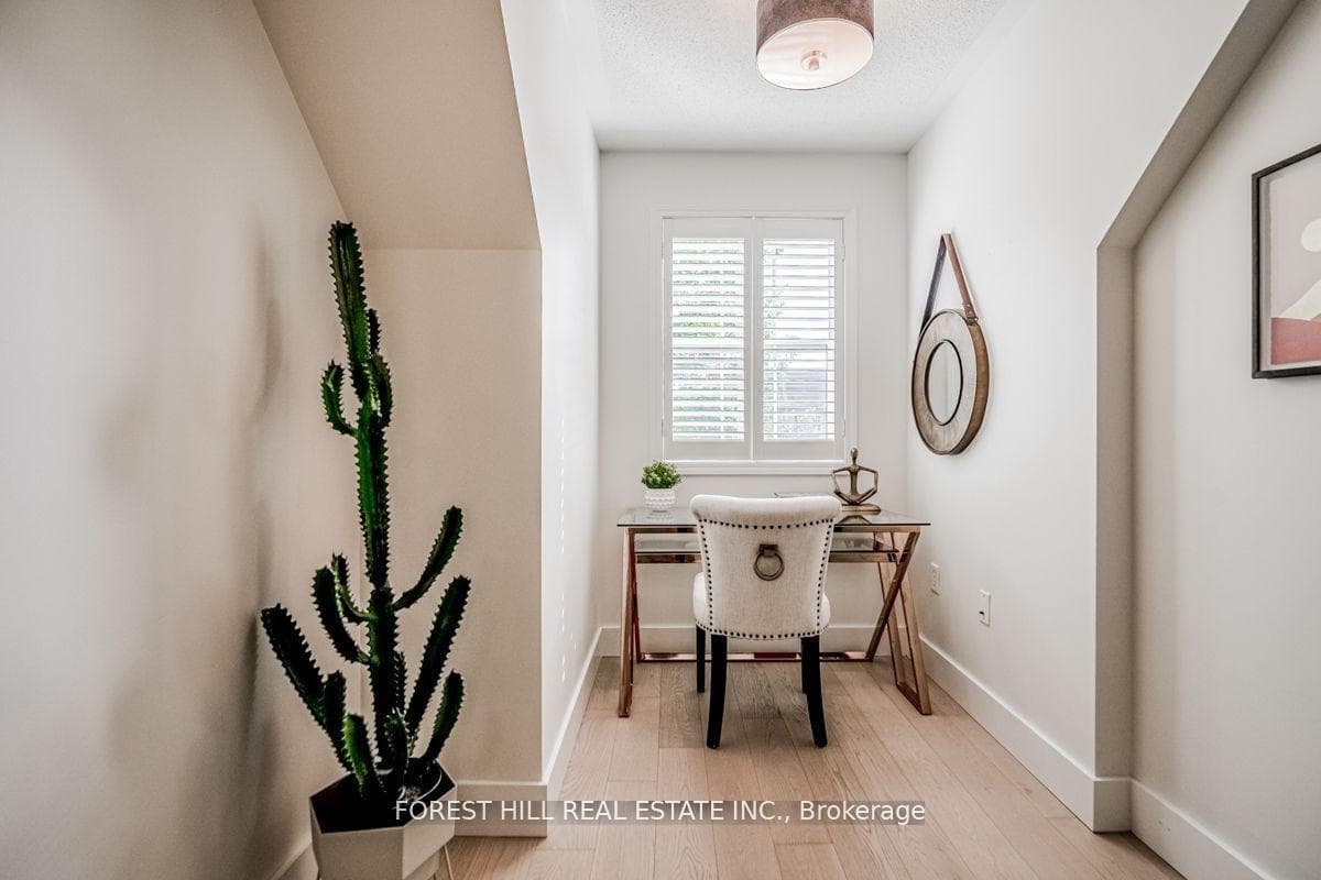 2451 Valleyridge Drive photo 23