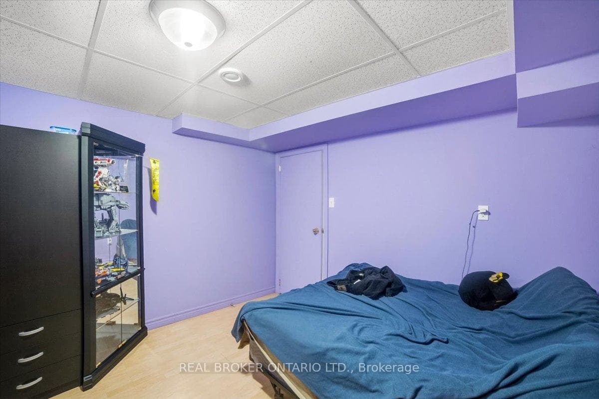 LOWER LEVEL BEDROOM 2