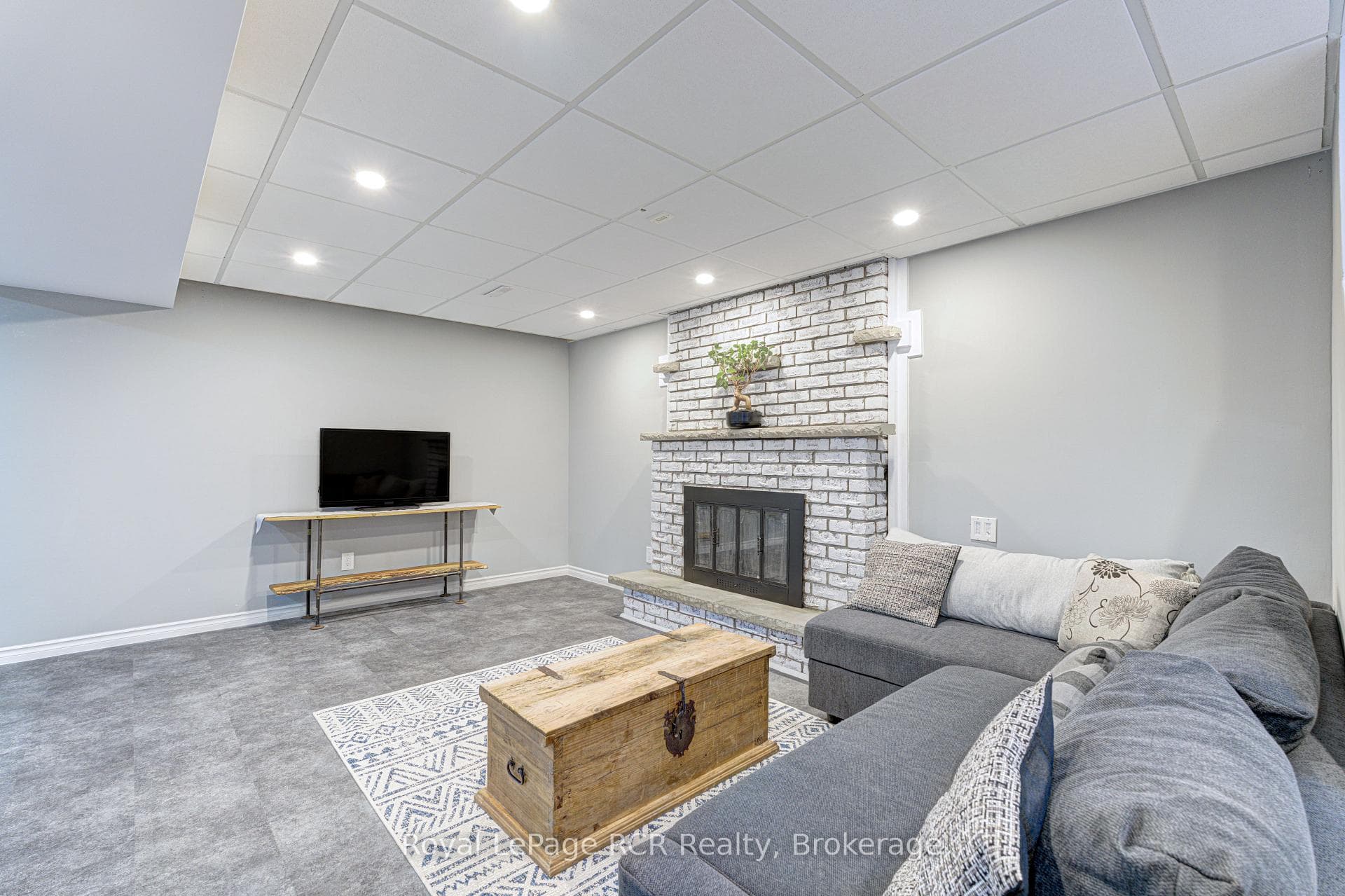 501 Beaver Court photo 27