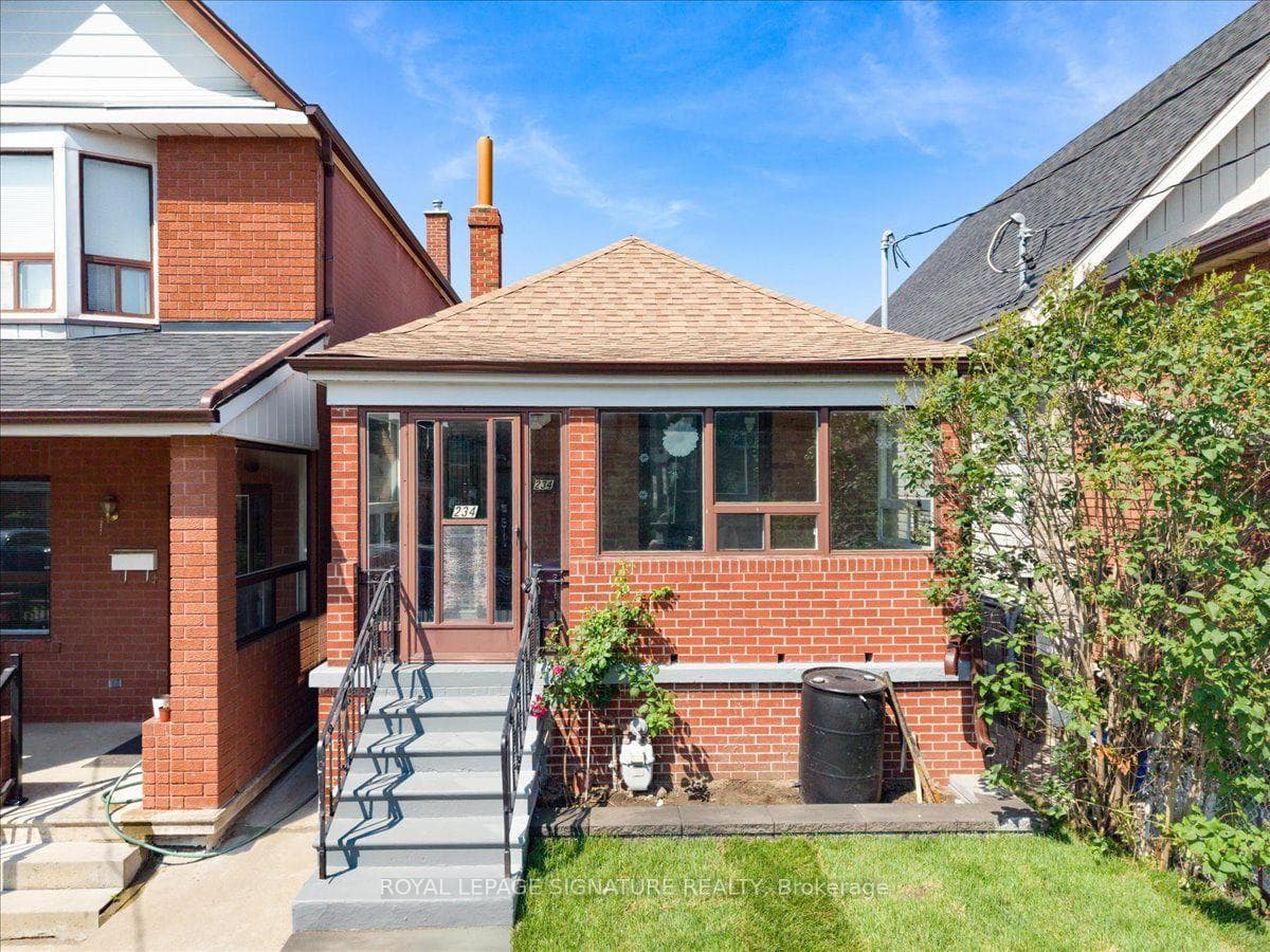 234 Nairn Avenue photo 2