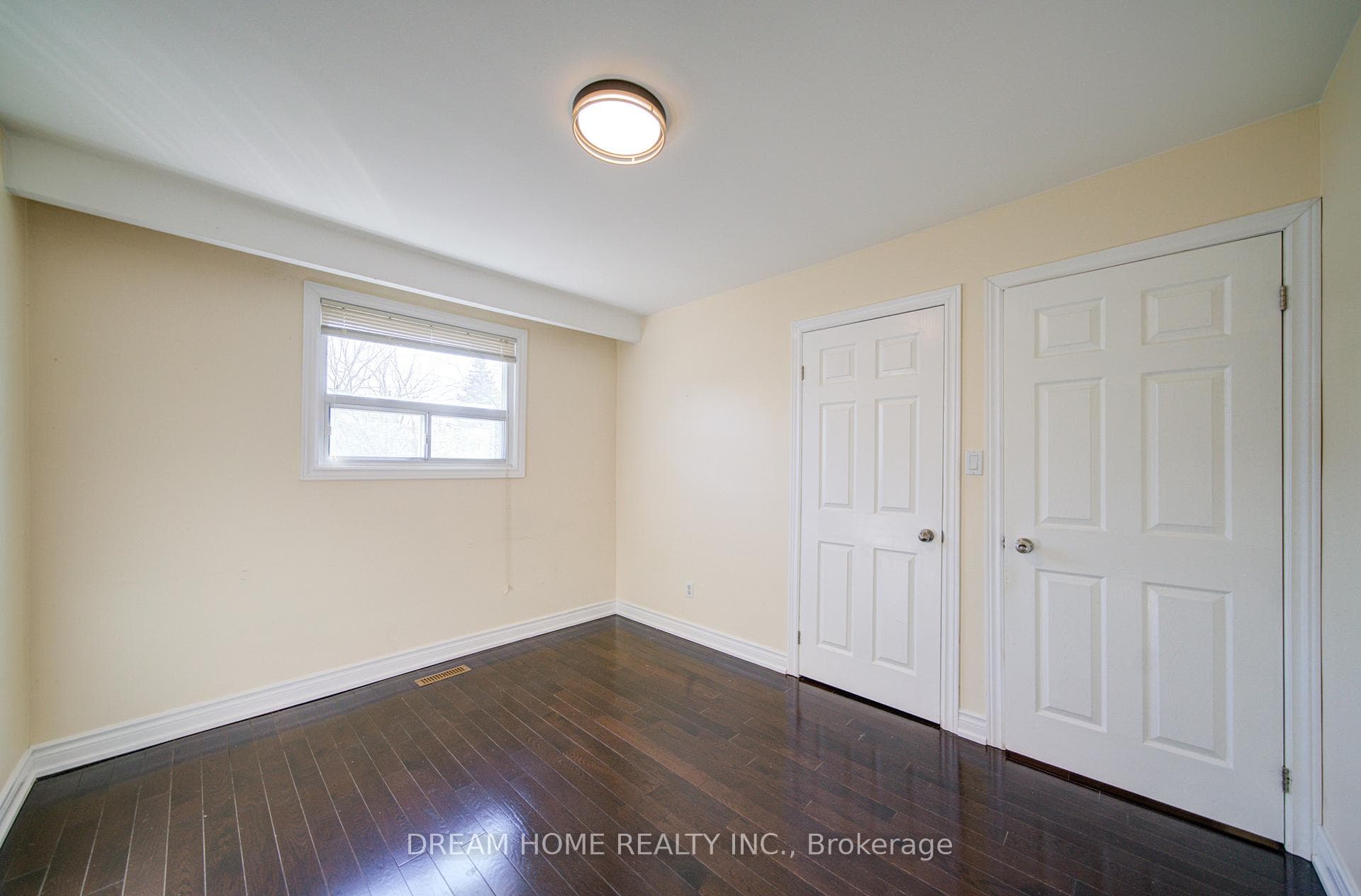 51 Kamloops Drive photo 29
