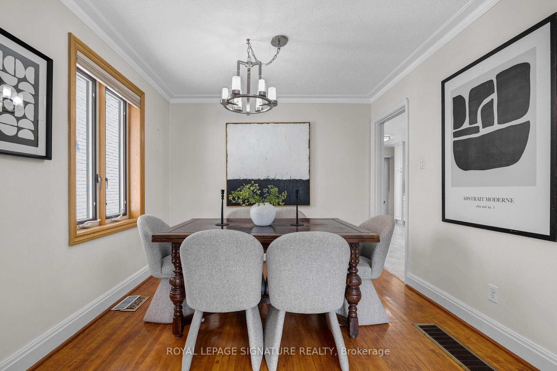 142 Divadale Drive photo 6