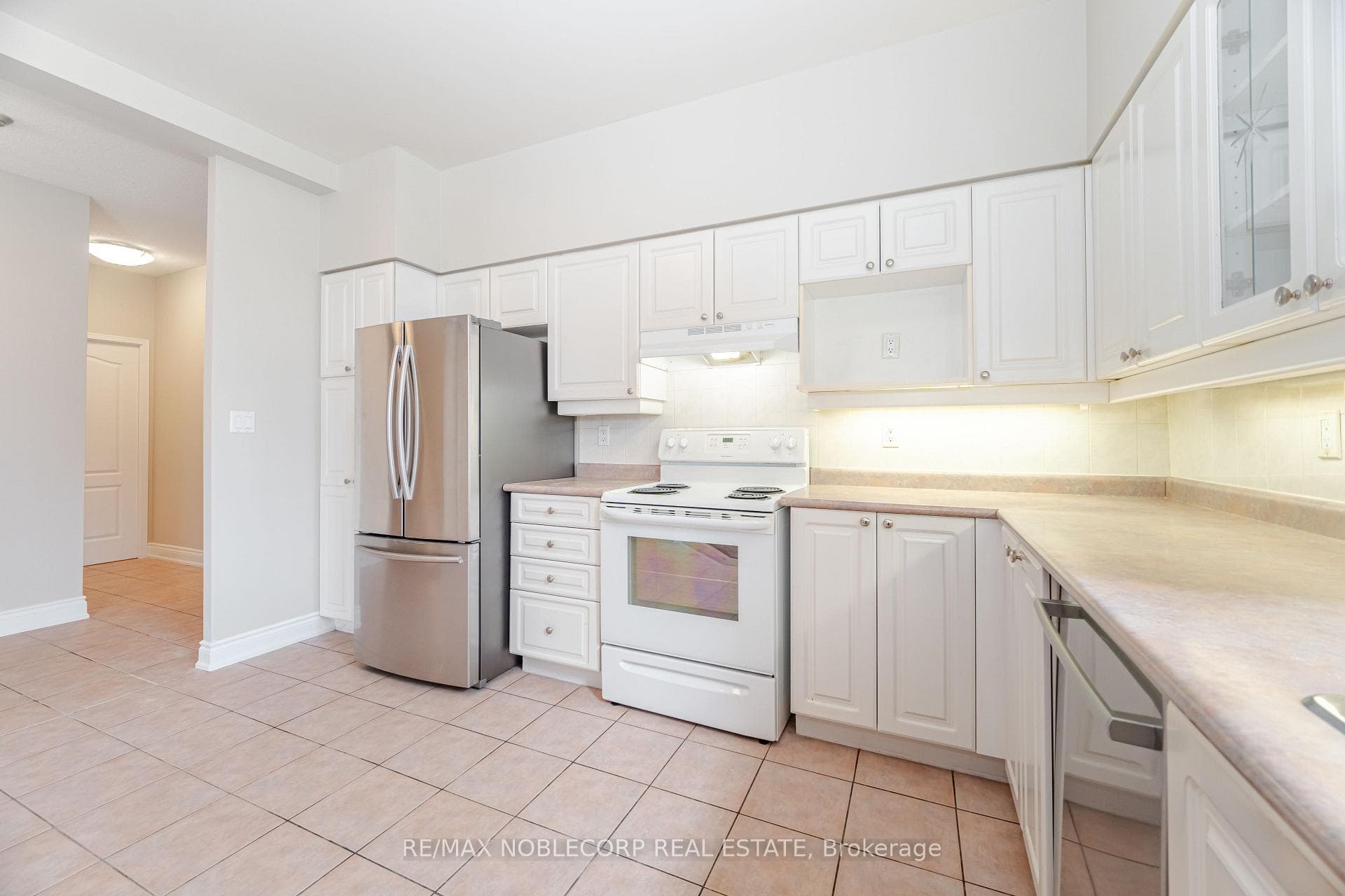 7373 Martin Grove Road Unit P1 photo 7
