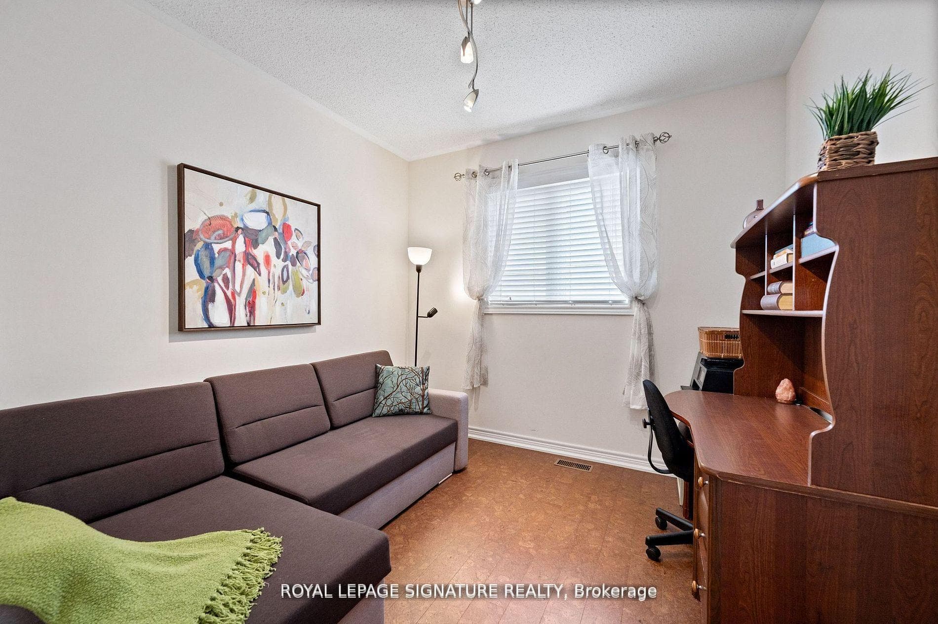 436 Galbraith Street photo 25