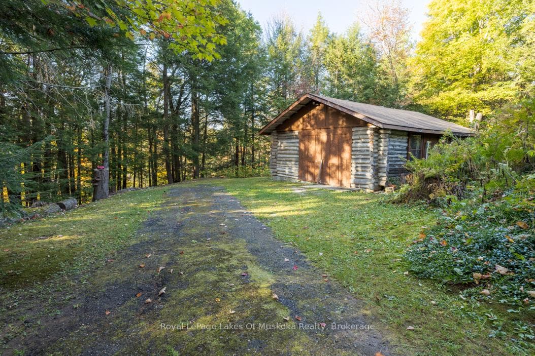 1397 Fraserburg Road photo 34