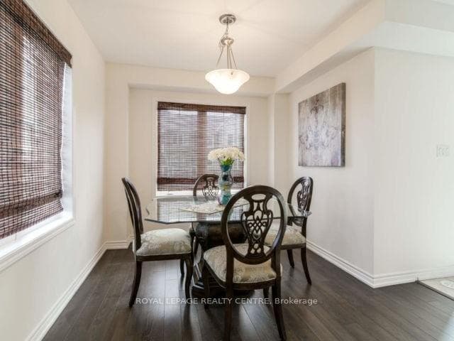 587 Allport Gate photo 11