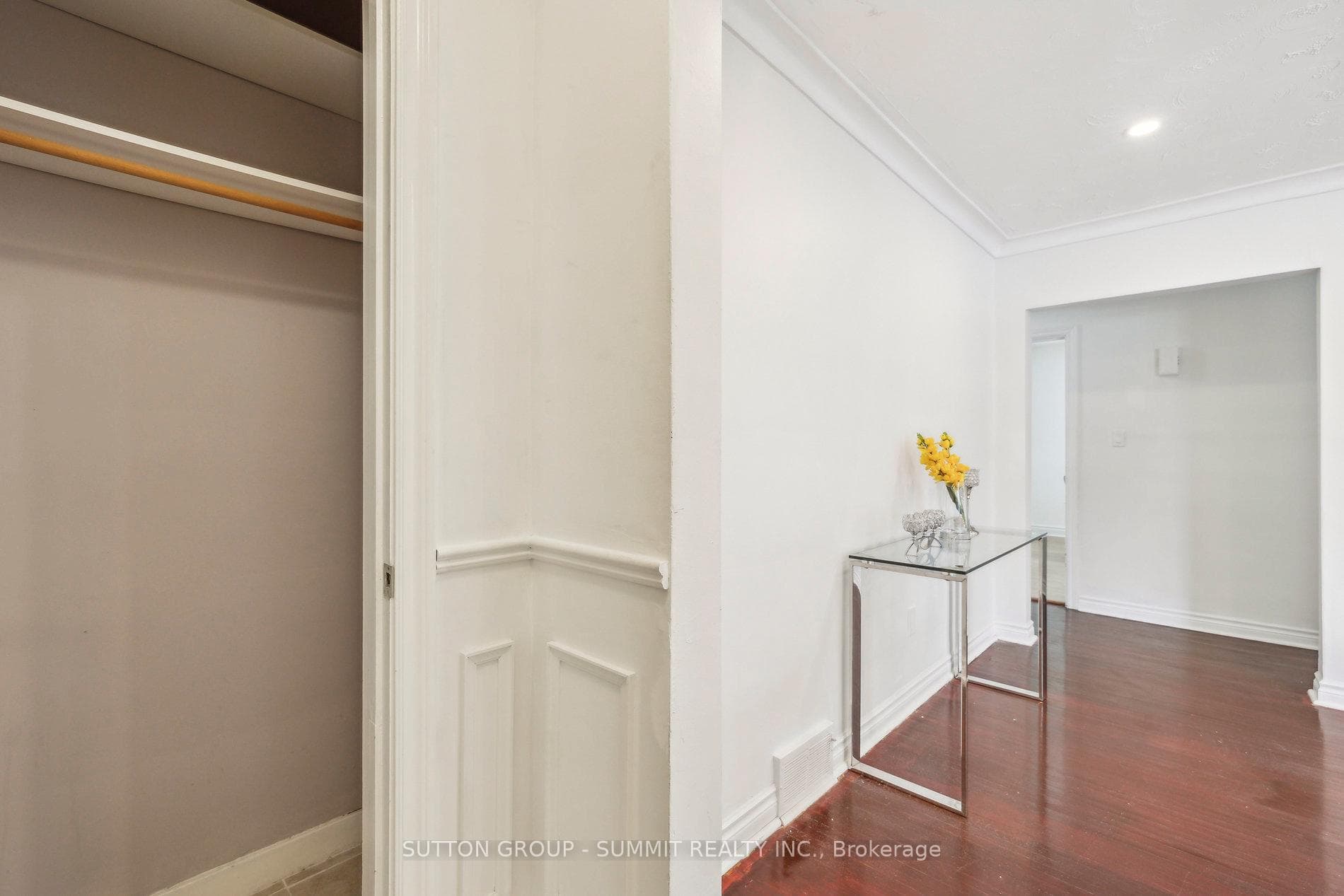6384 STAMFORD GREEN Drive photo 6