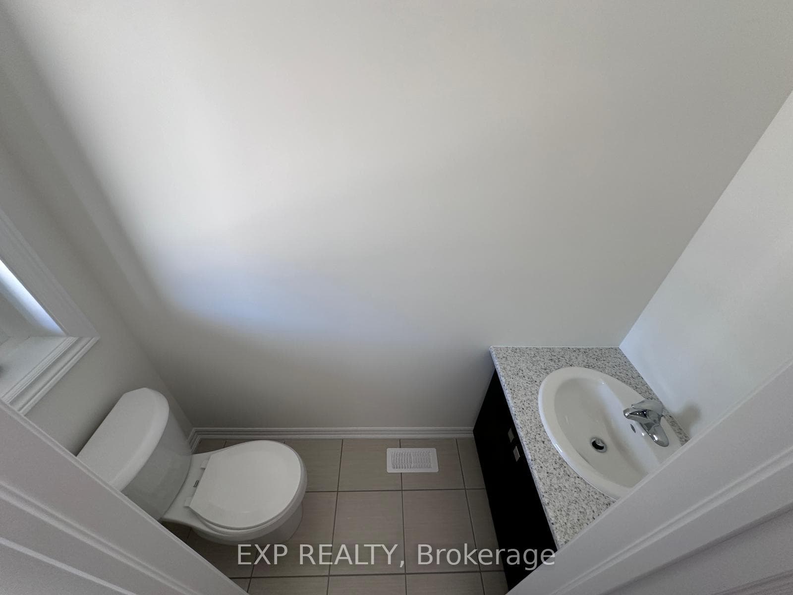 39 Tamworth Terrace photo 7