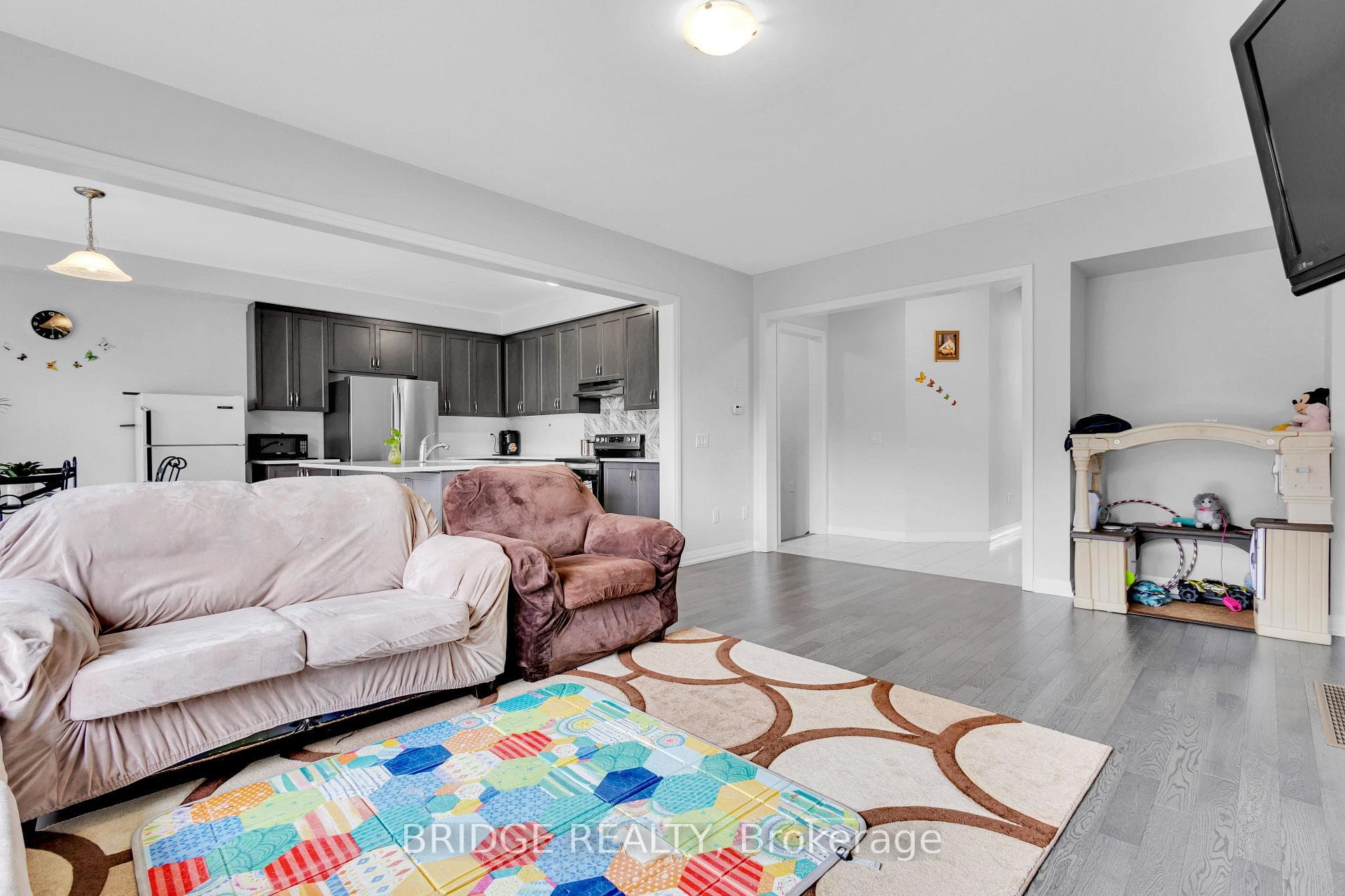 69 Mackay Drive photo 11