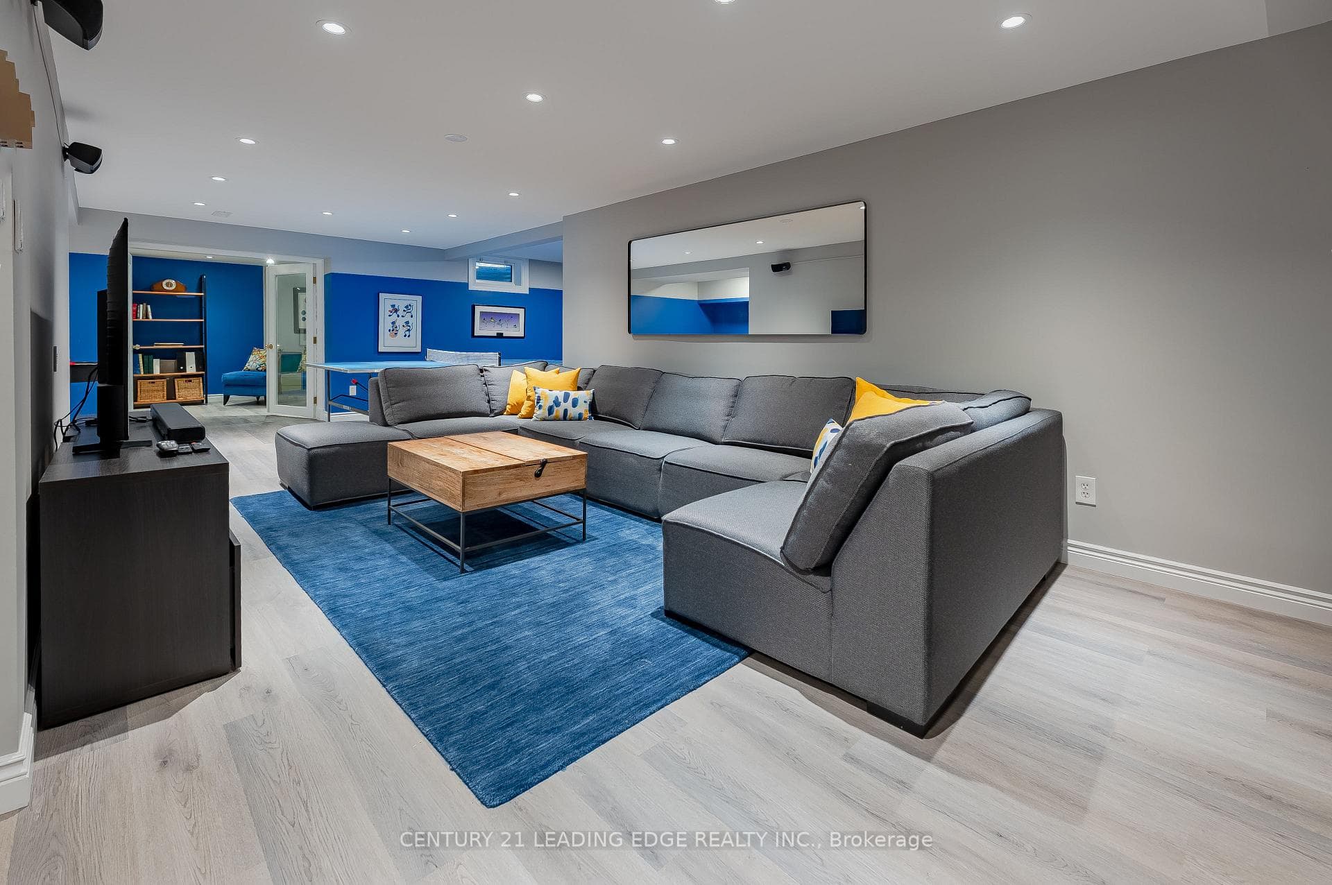 20 Solway Court photo 32
