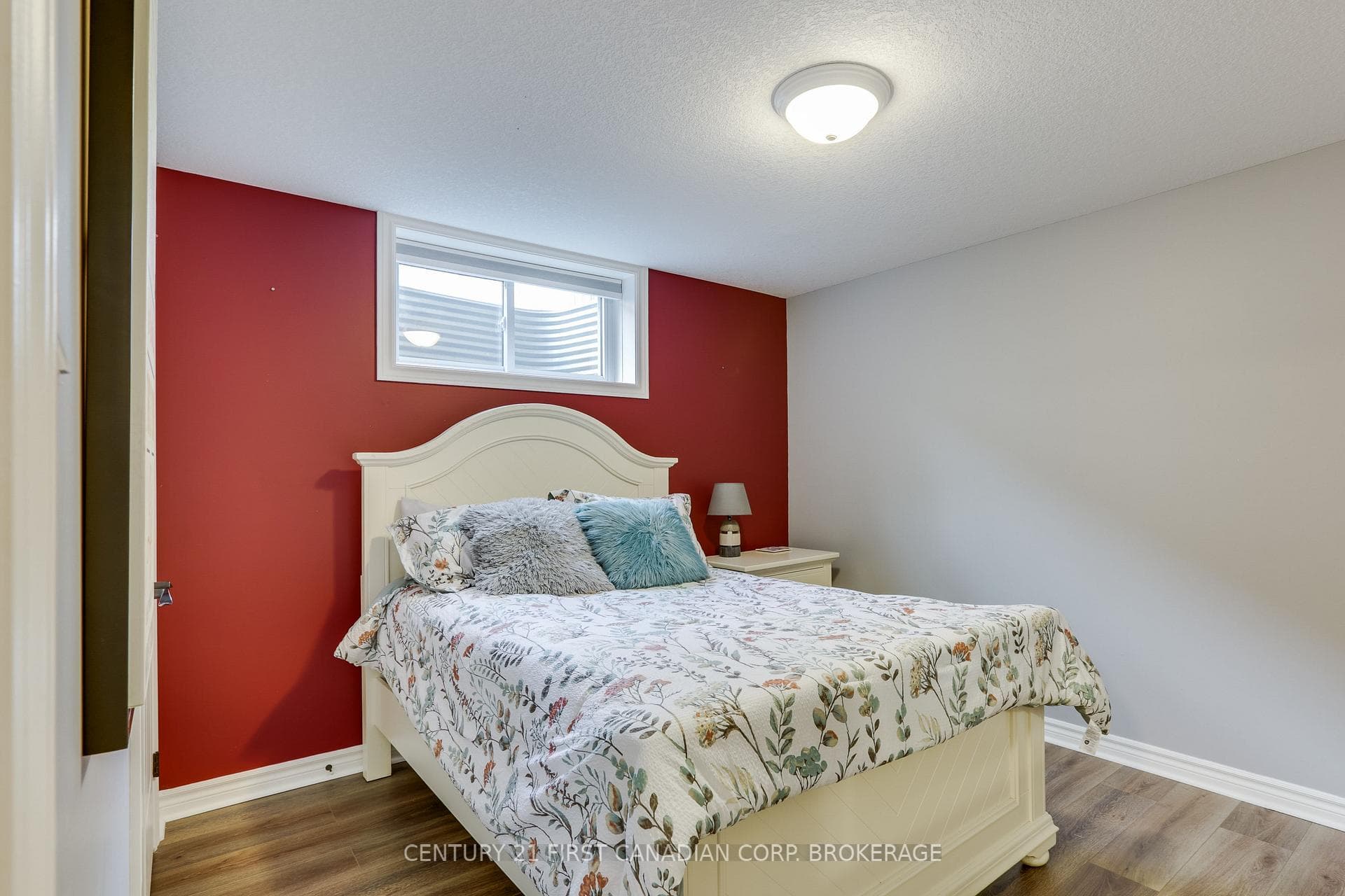 76 Sloan Drive photo 30