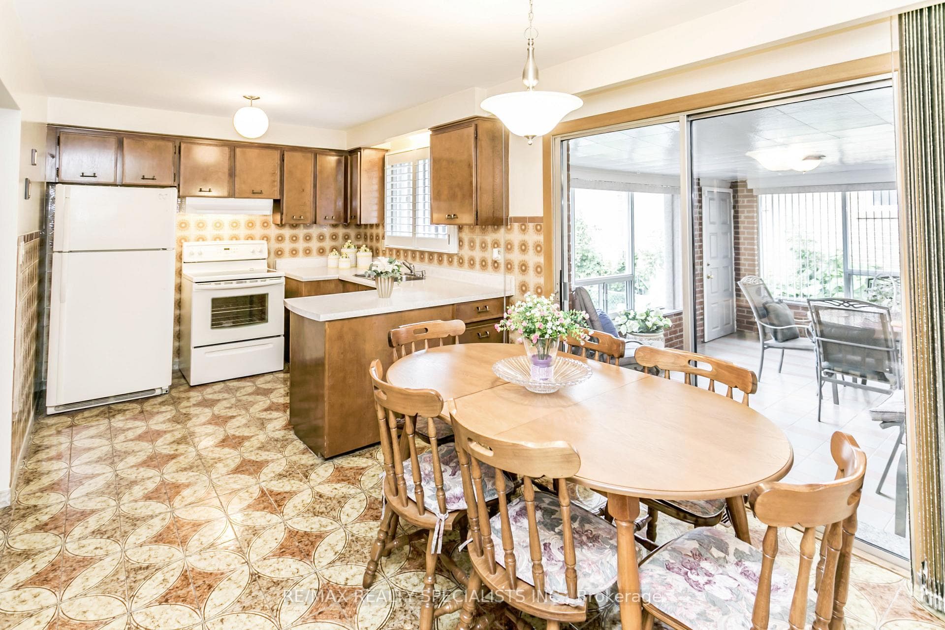 36 Melbert Road photo 8