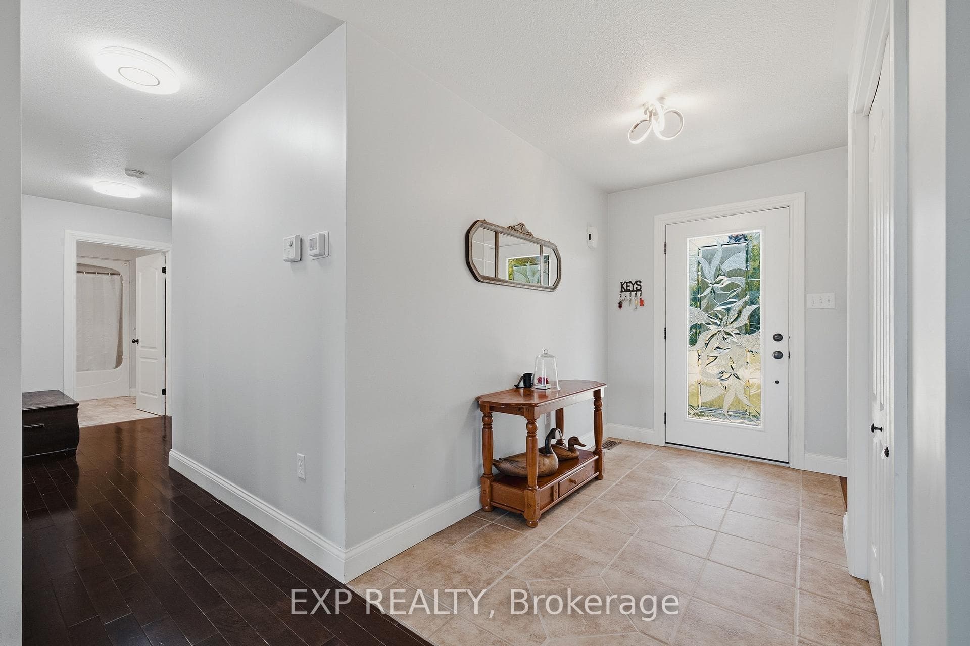 14 Regency Drive photo 6