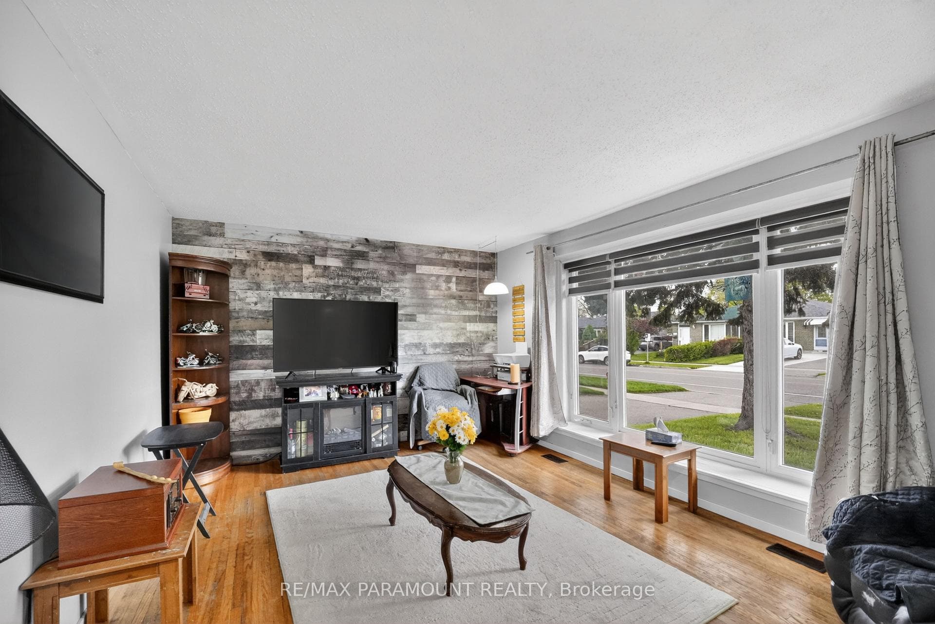 250 Avondale Boulevard photo 9