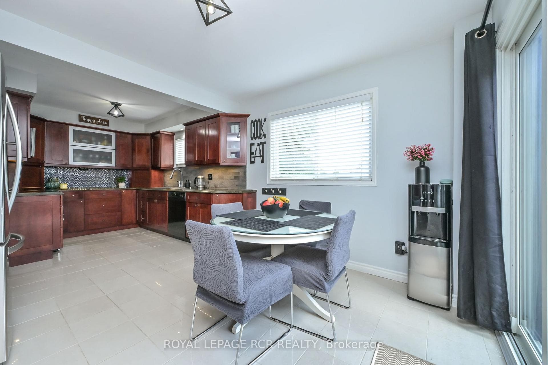 45 Fieldgate Drive photo 6