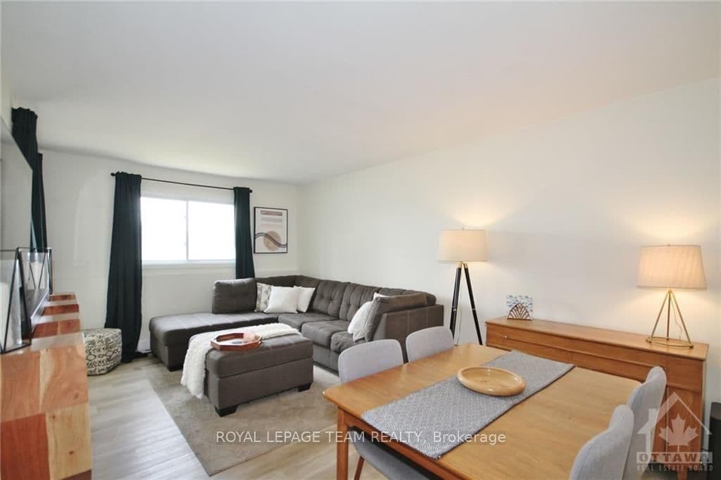 212 VIEWMOUNT Drive Unit 105 photo 12