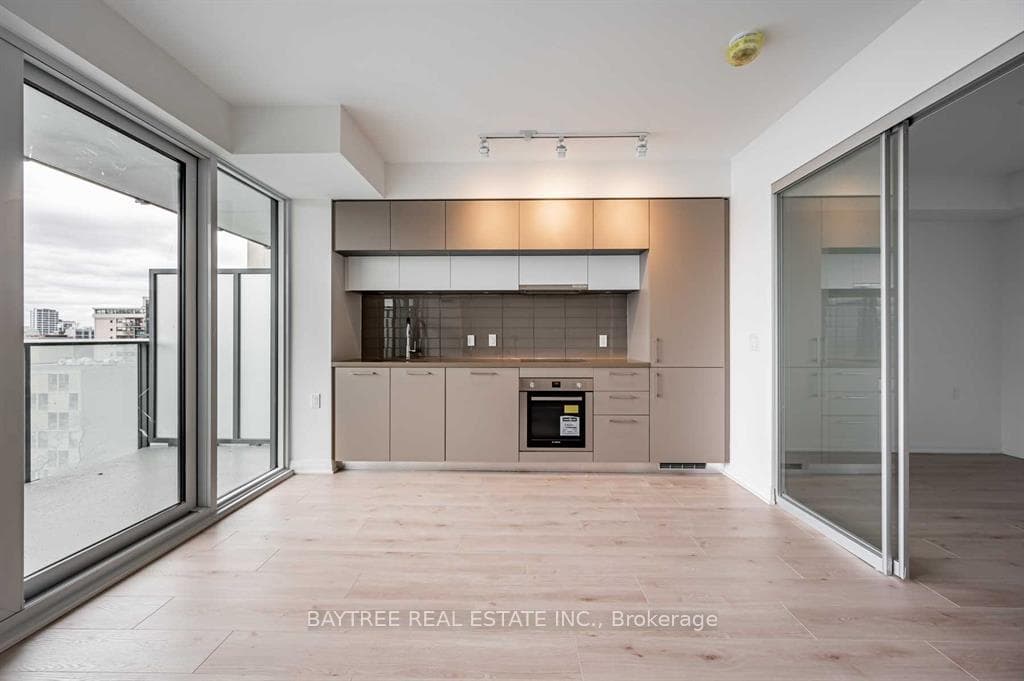 99 Foxbar Road Unit 1606 photo 2