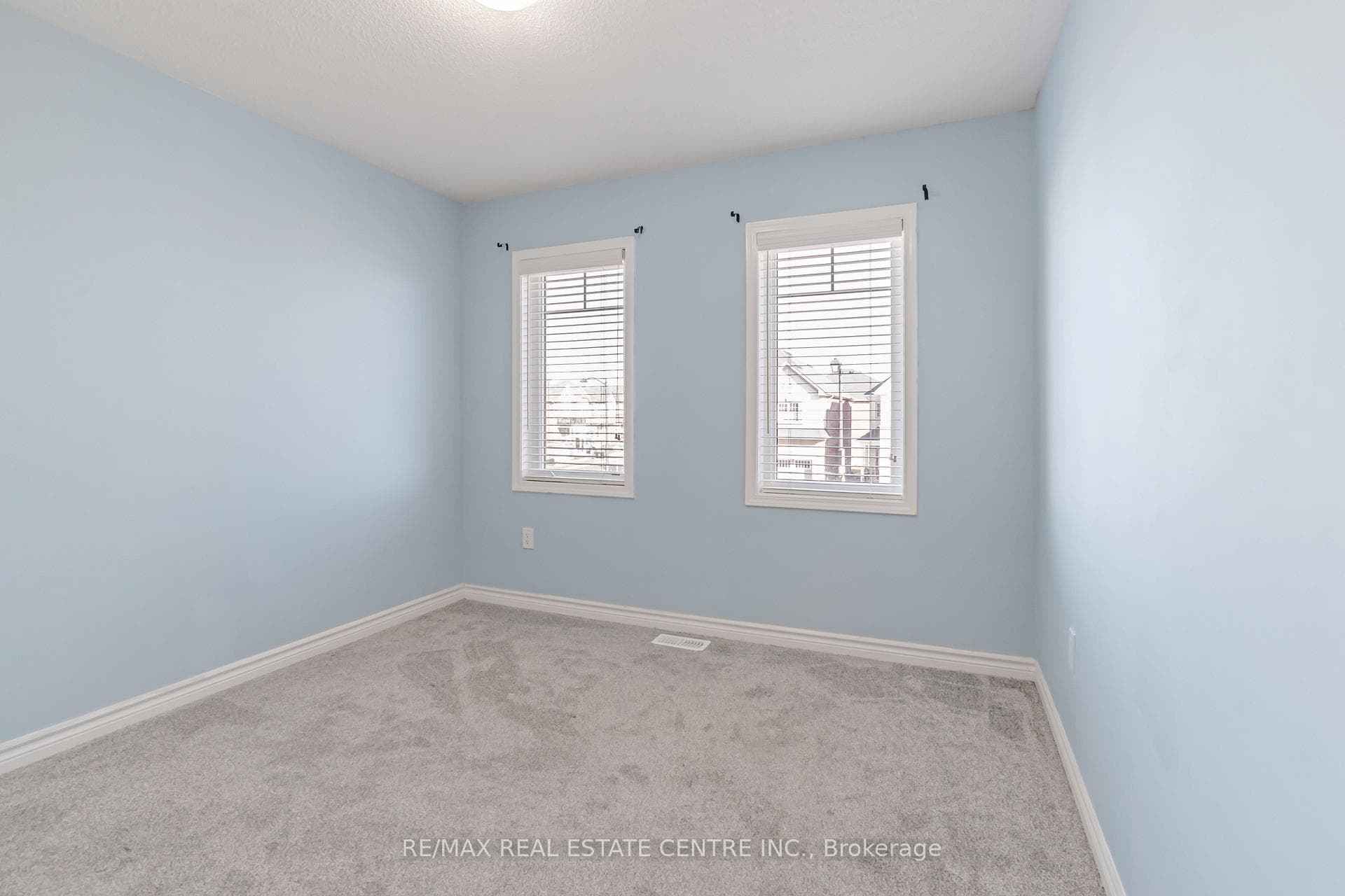 1516 Farmstead Drive photo 31