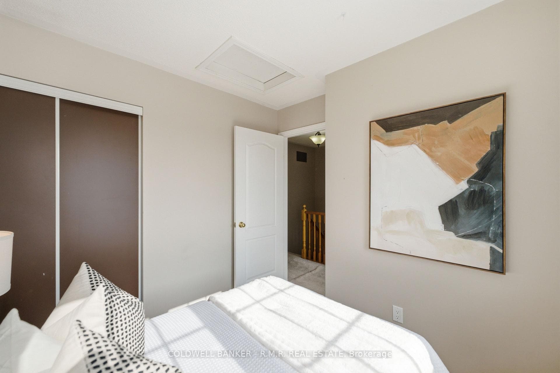 15 Greengrove Way photo 26