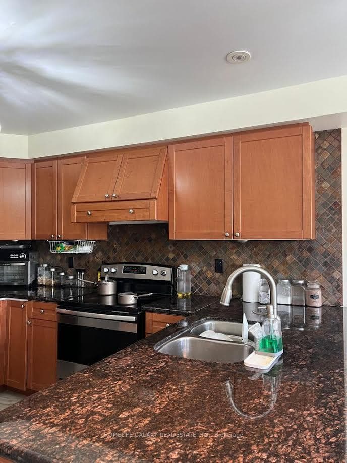 44 Selby Drive Unit Main 2n photo 4