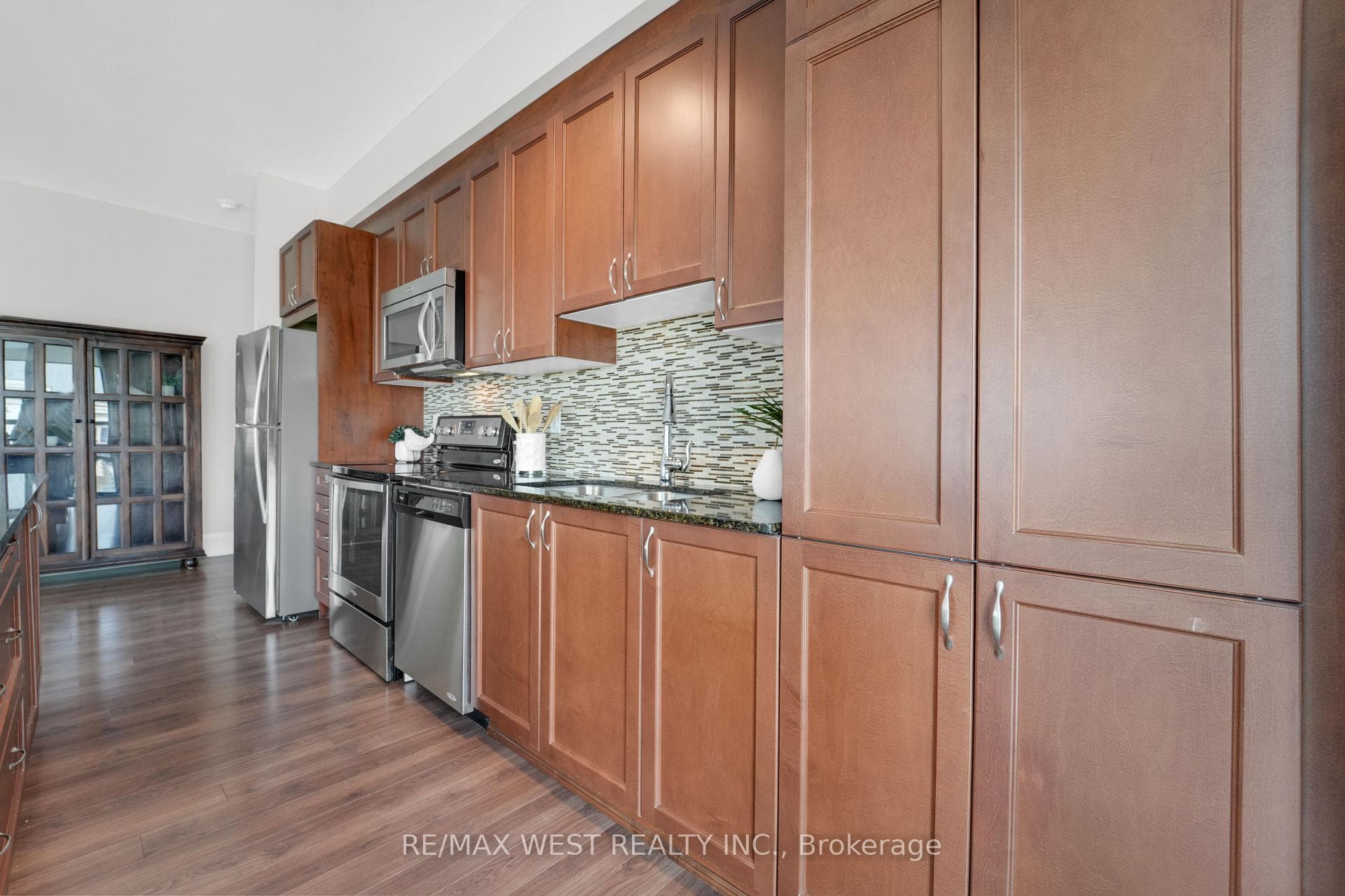 45 Yorkland Boulevard Unit 903 photo 9