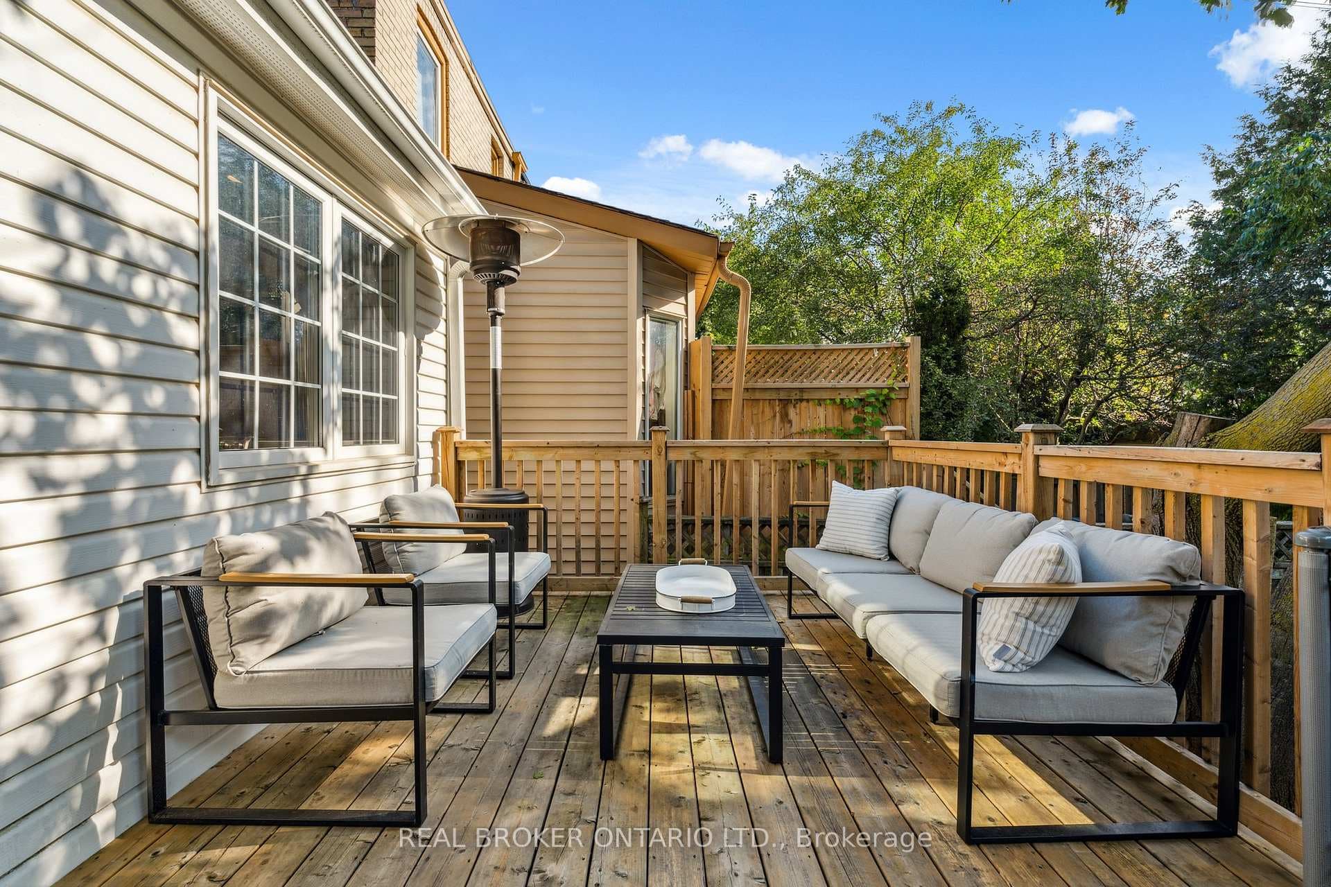 38 Kenwood Avenue photo 24