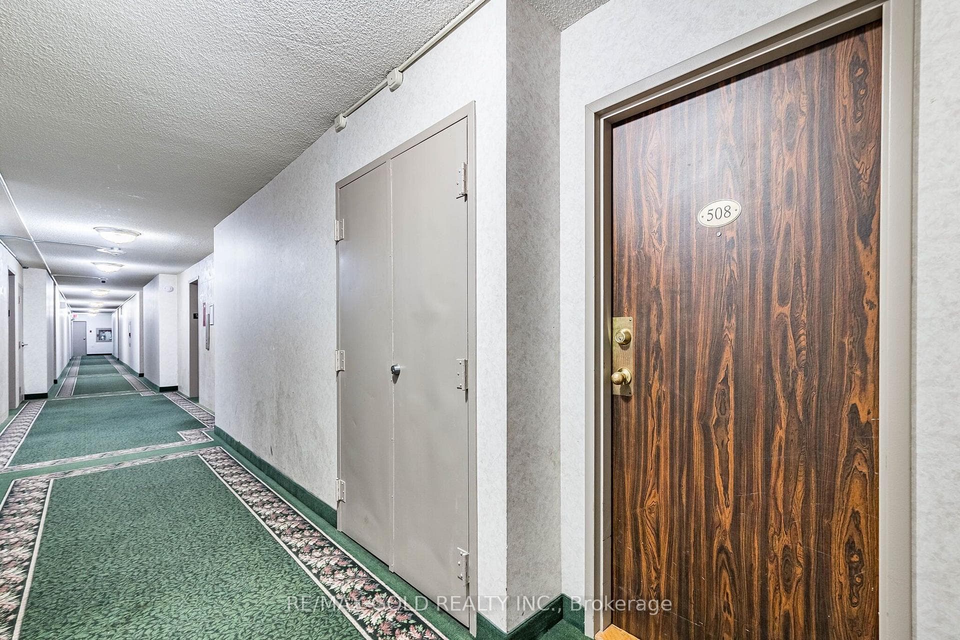 18 Knightsbridge Road Unit 508 photo 9